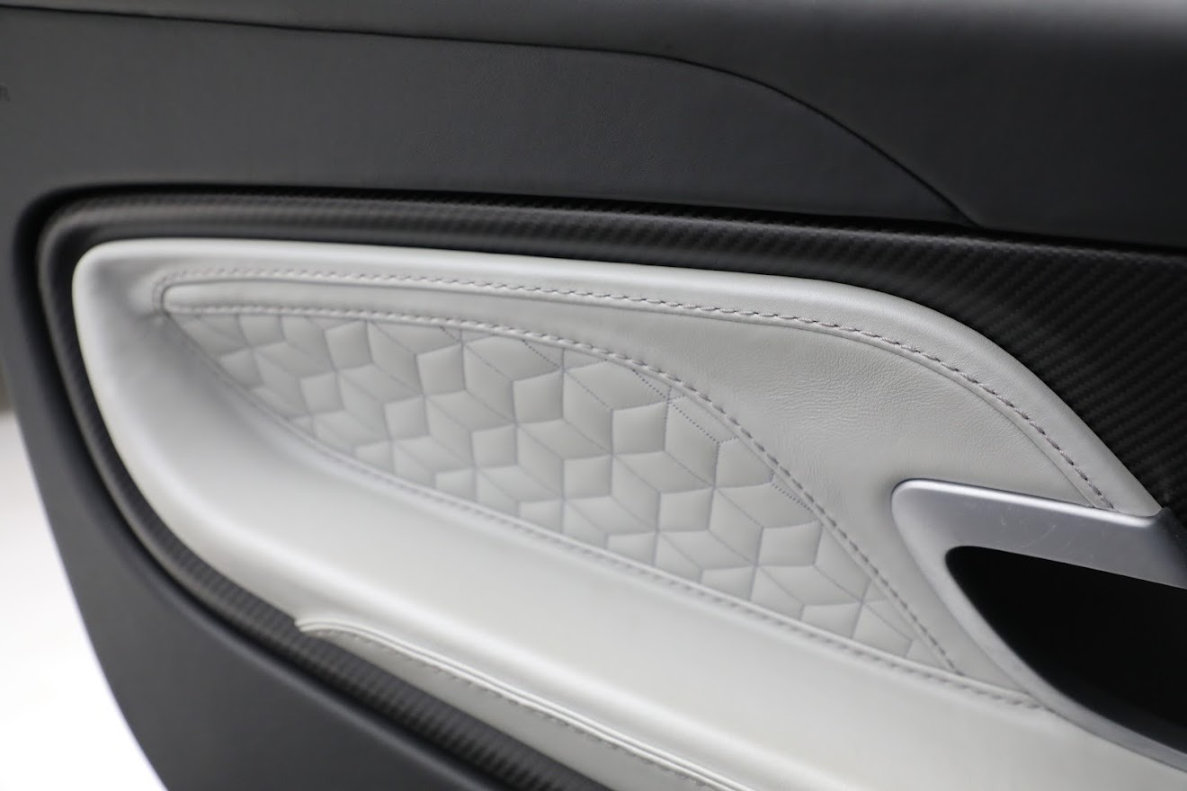 Used-2020-Aston-Martin-DBS-Superleggera-Volante