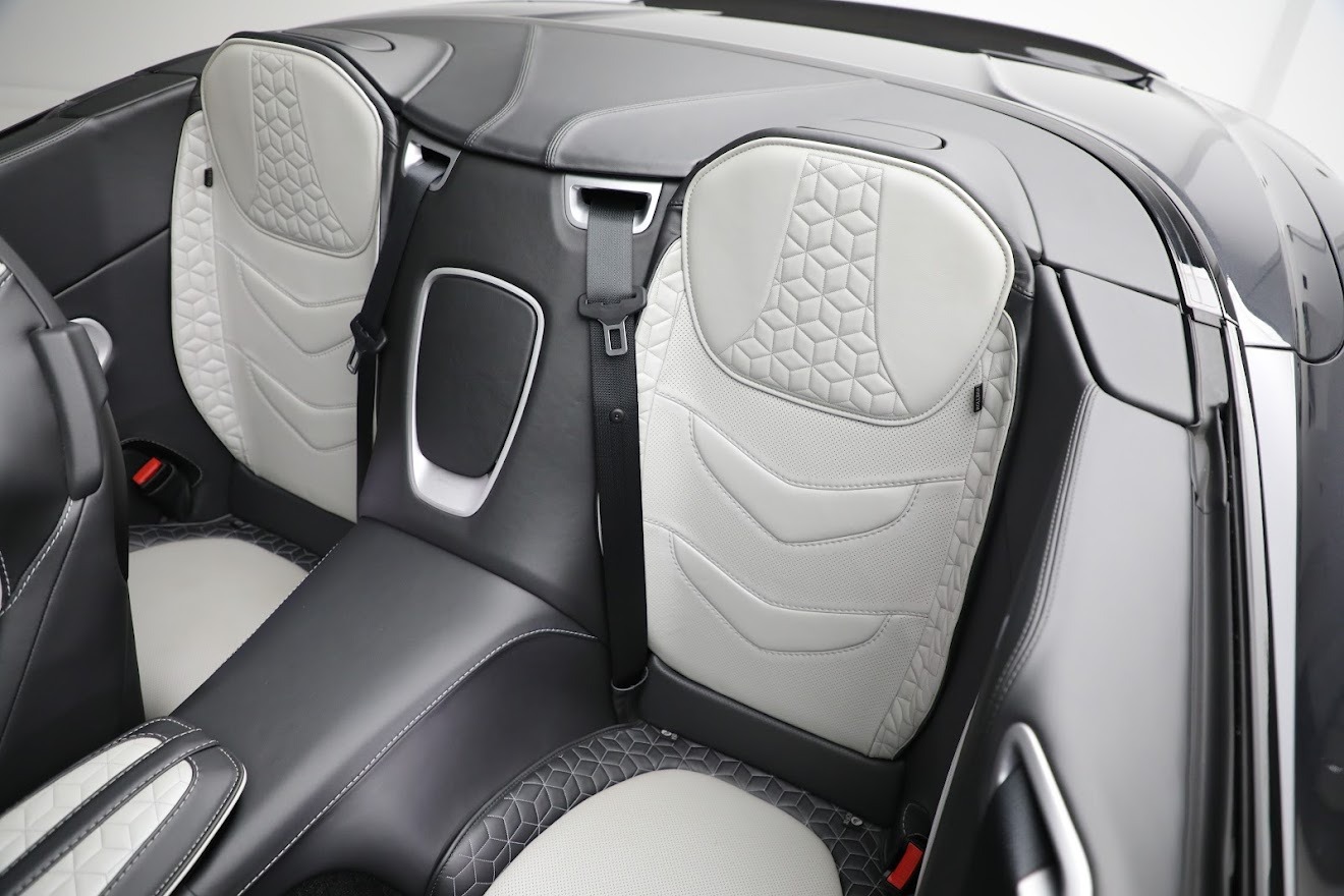 Used-2020-Aston-Martin-DBS-Superleggera-Volante