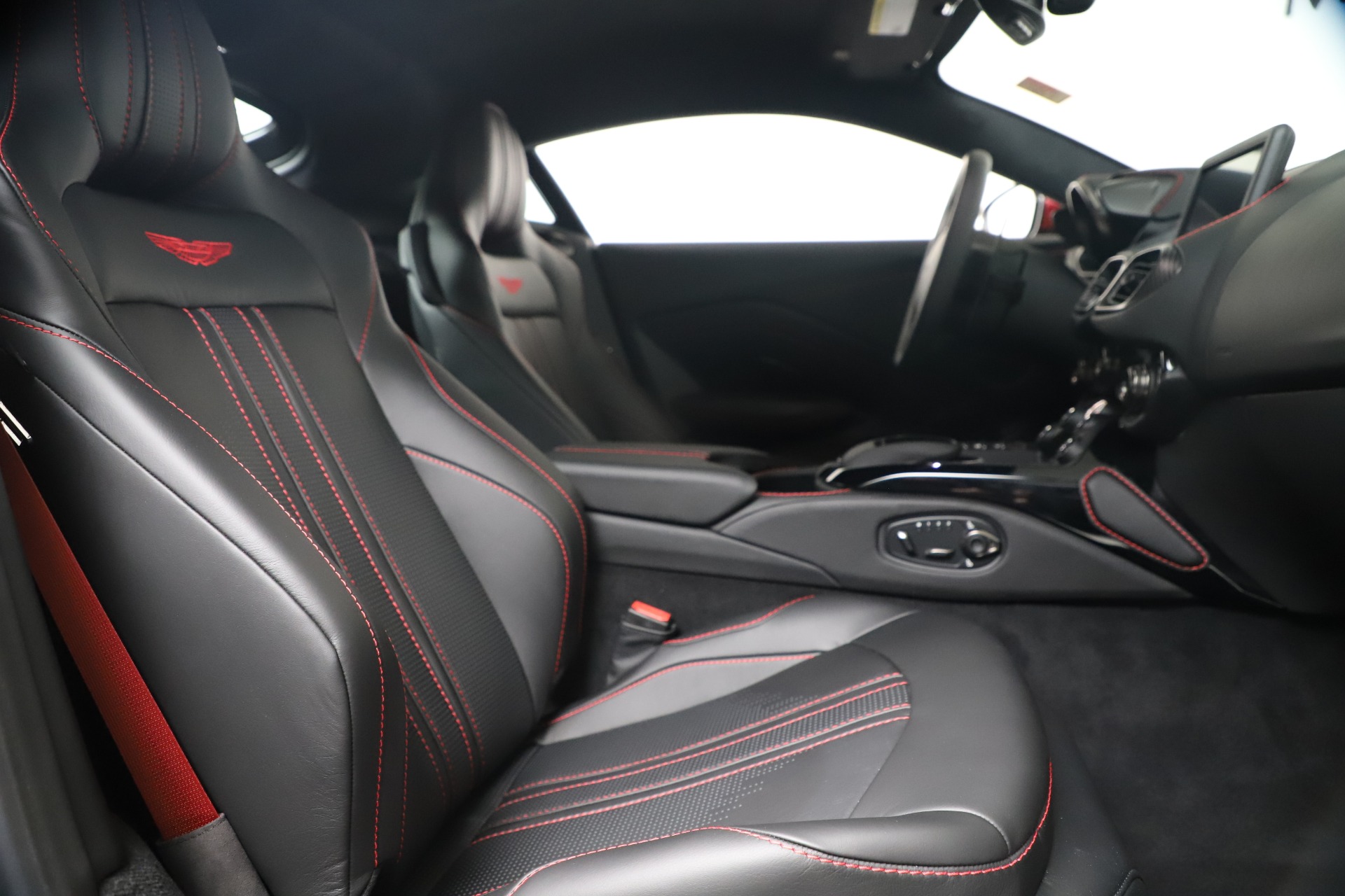 New-2020-Aston-Martin-Vantage-Coupe