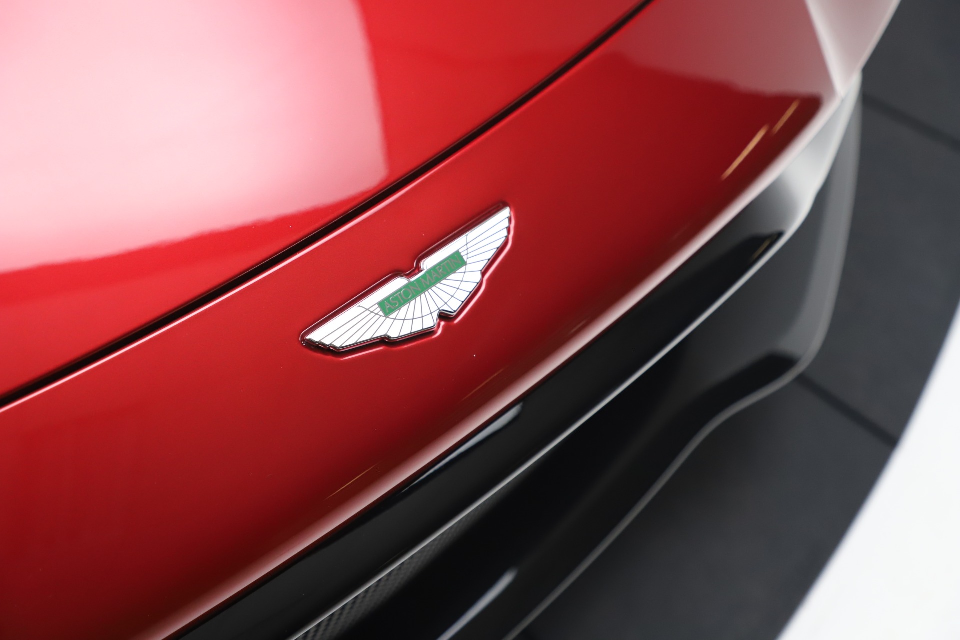 New-2020-Aston-Martin-Vantage-Coupe