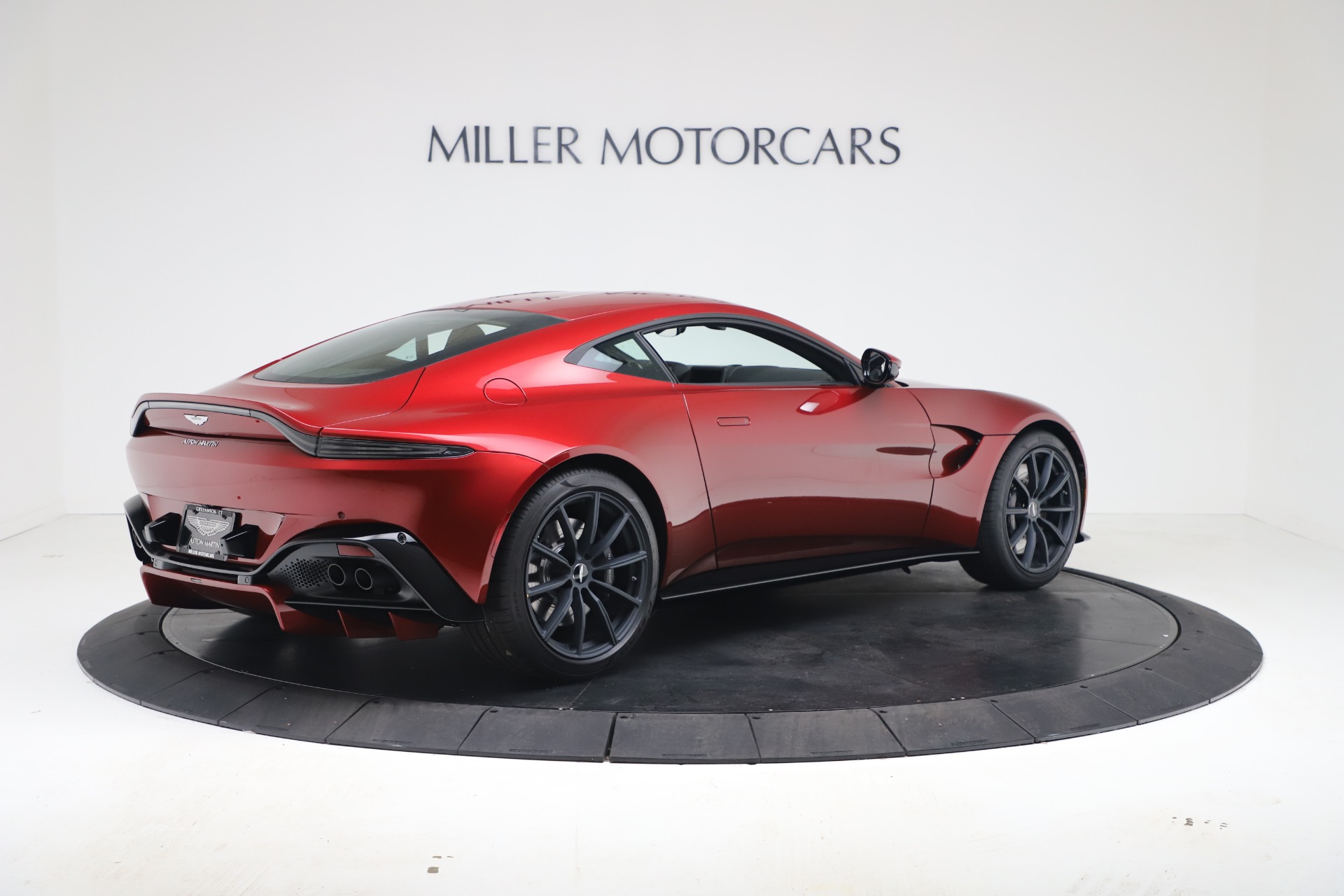 New-2020-Aston-Martin-Vantage-Coupe