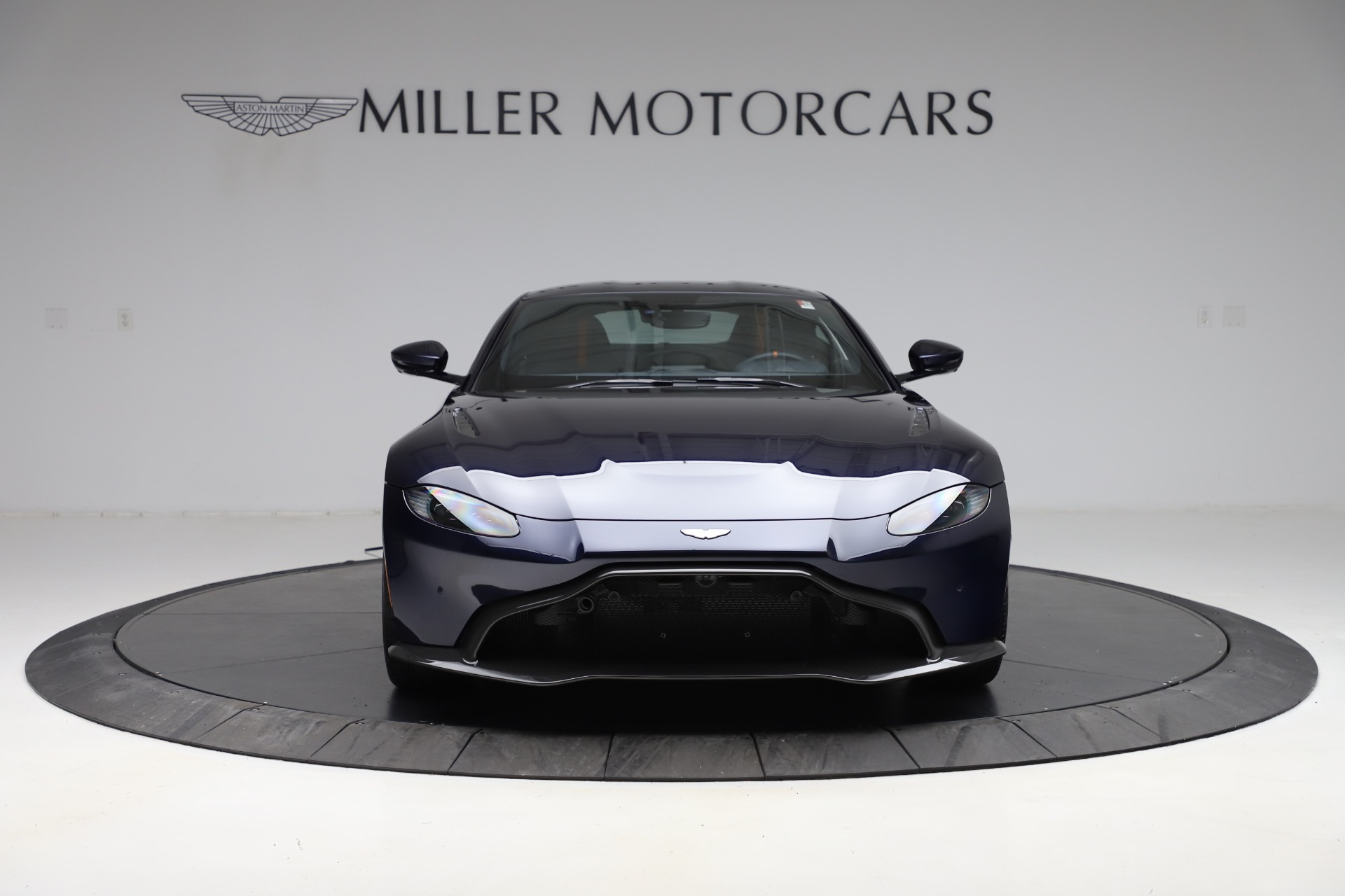 New-2020-Aston-Martin-Vantage-AMR-Coupe