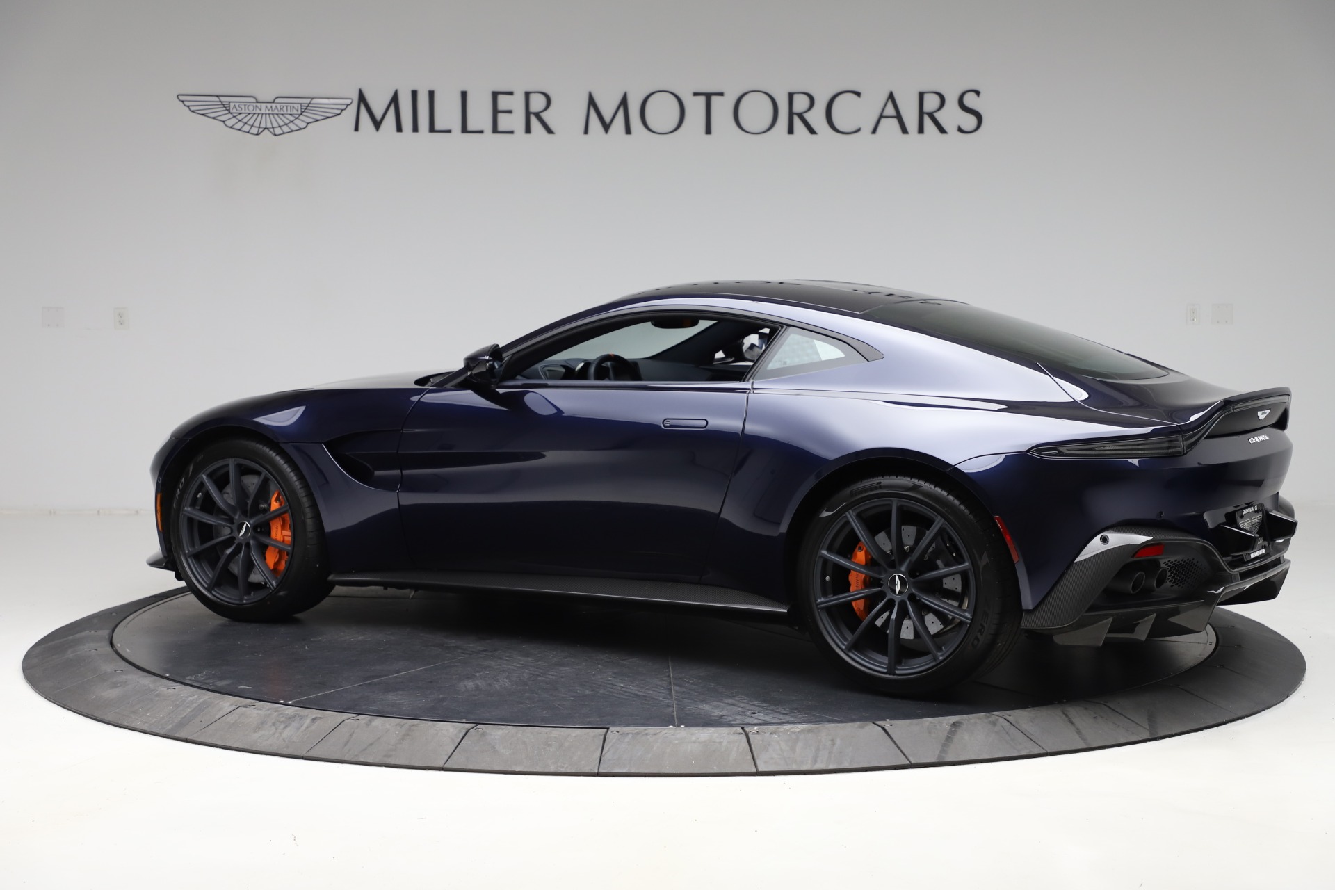 New-2020-Aston-Martin-Vantage-AMR-Coupe