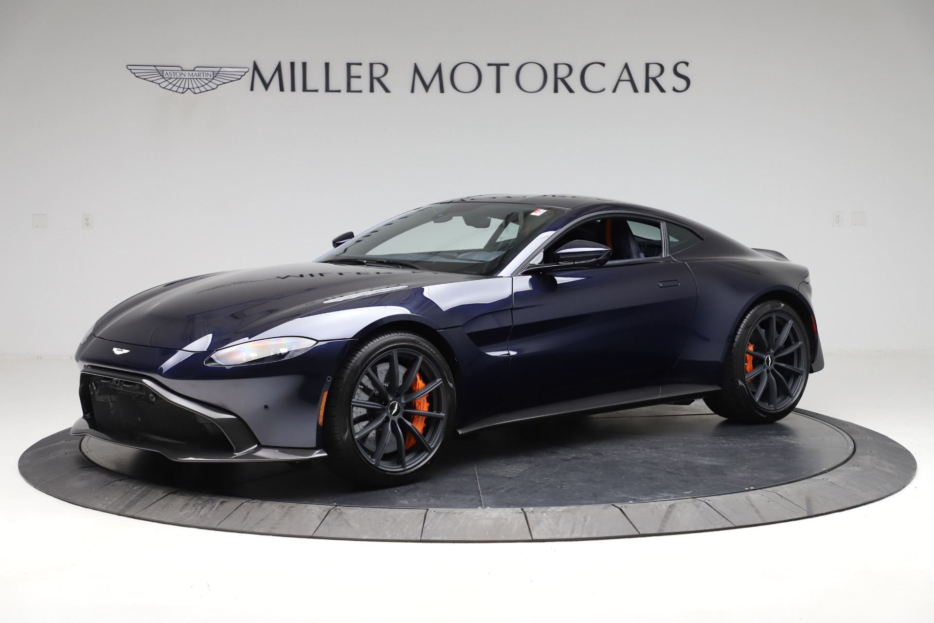 New-2020-Aston-Martin-Vantage-AMR-Coupe