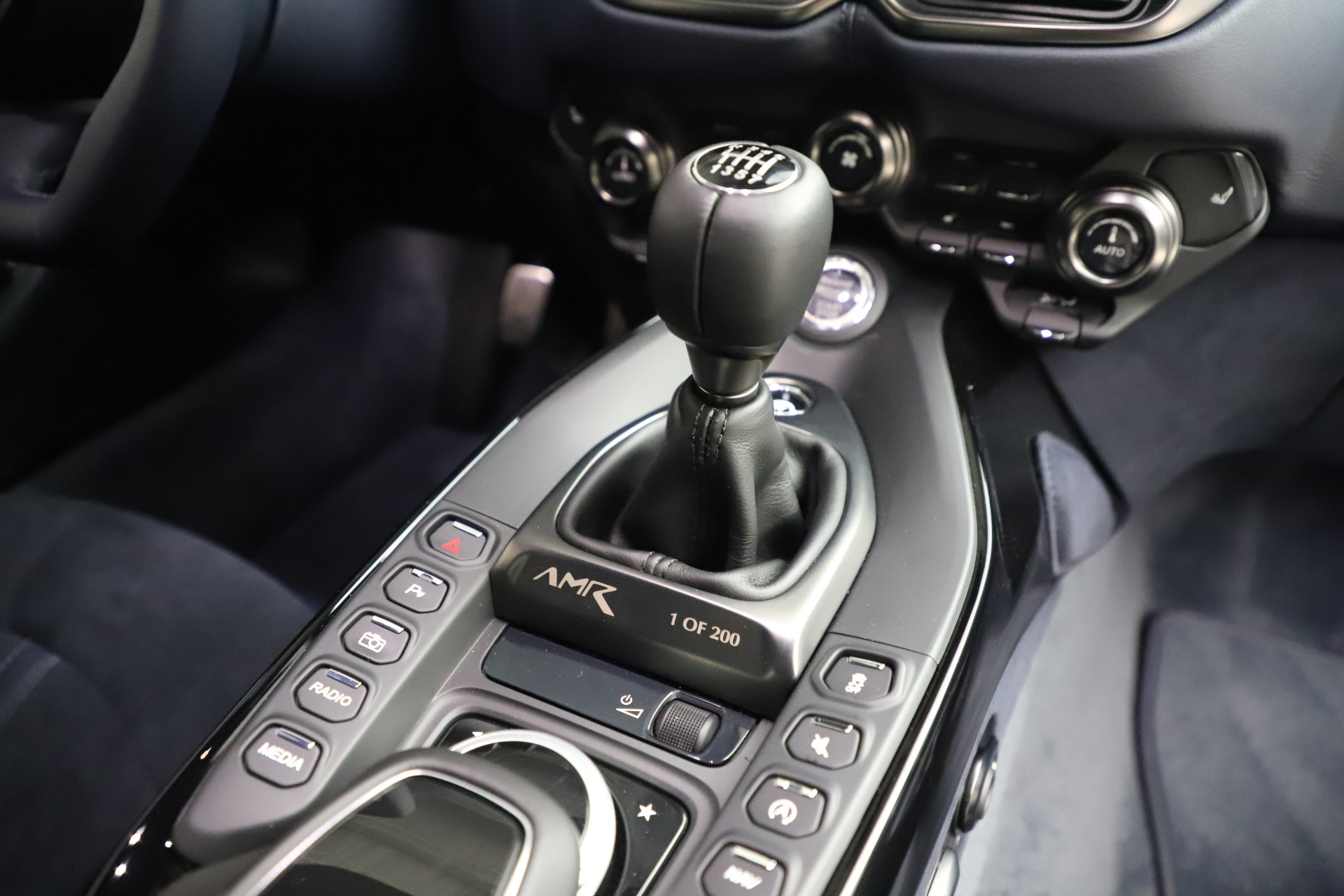 New-2020-Aston-Martin-Vantage-AMR-Coupe