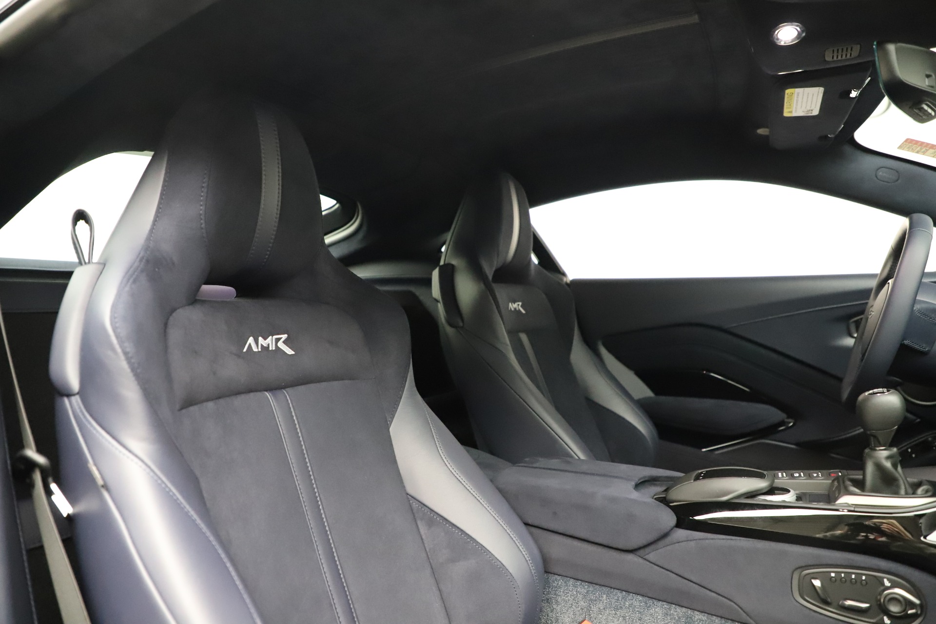 New-2020-Aston-Martin-Vantage-AMR-Coupe