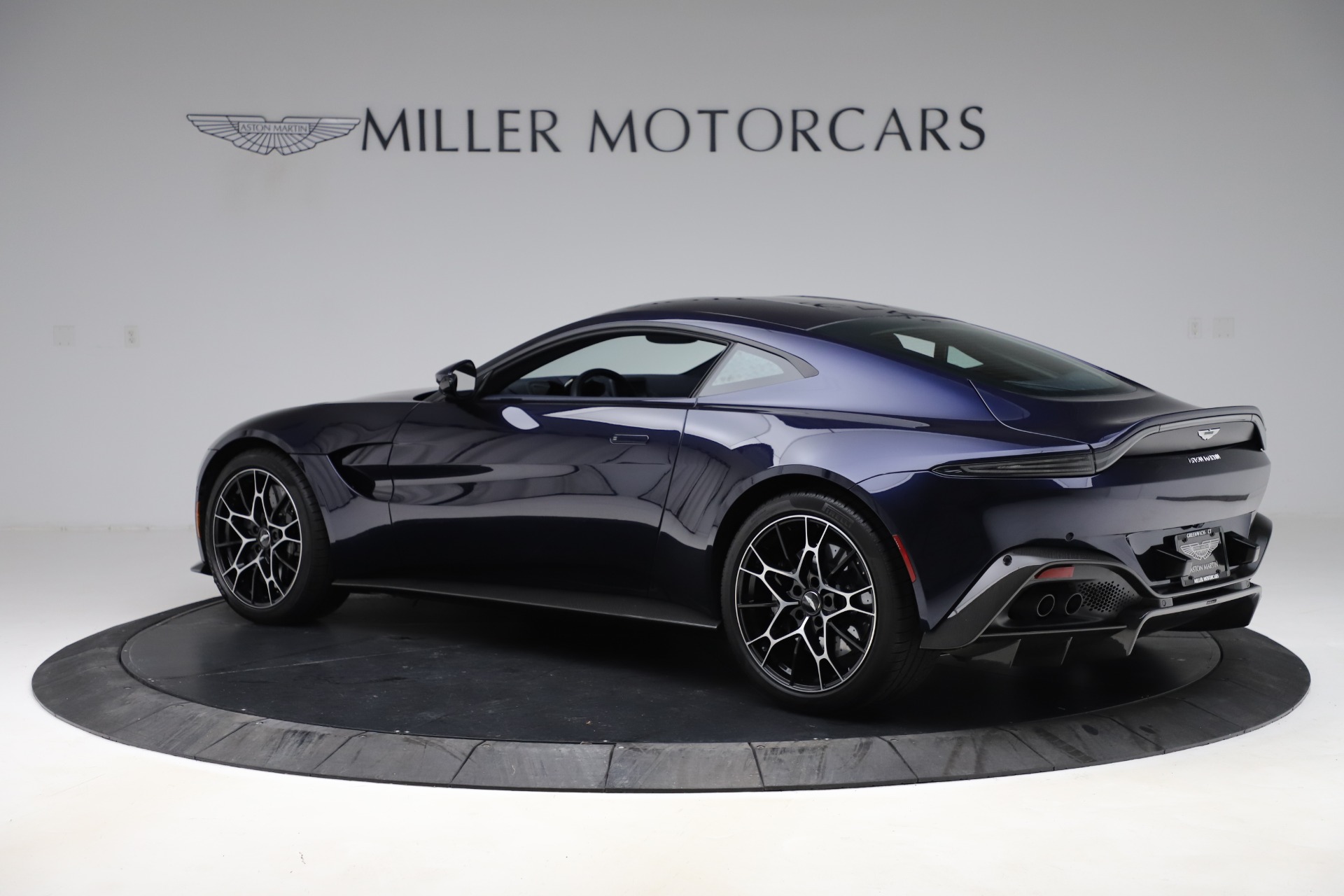 New-2020-Aston-Martin-Vantage-AMR-Coupe