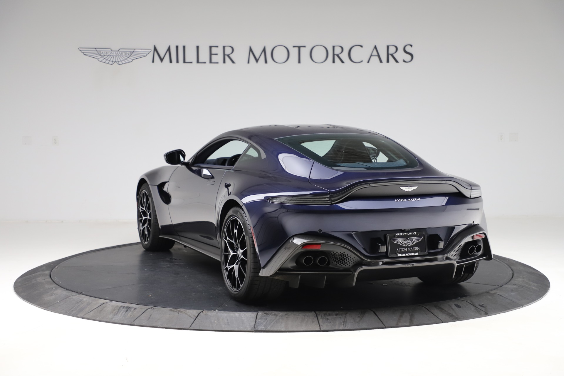 New-2020-Aston-Martin-Vantage-AMR-Coupe