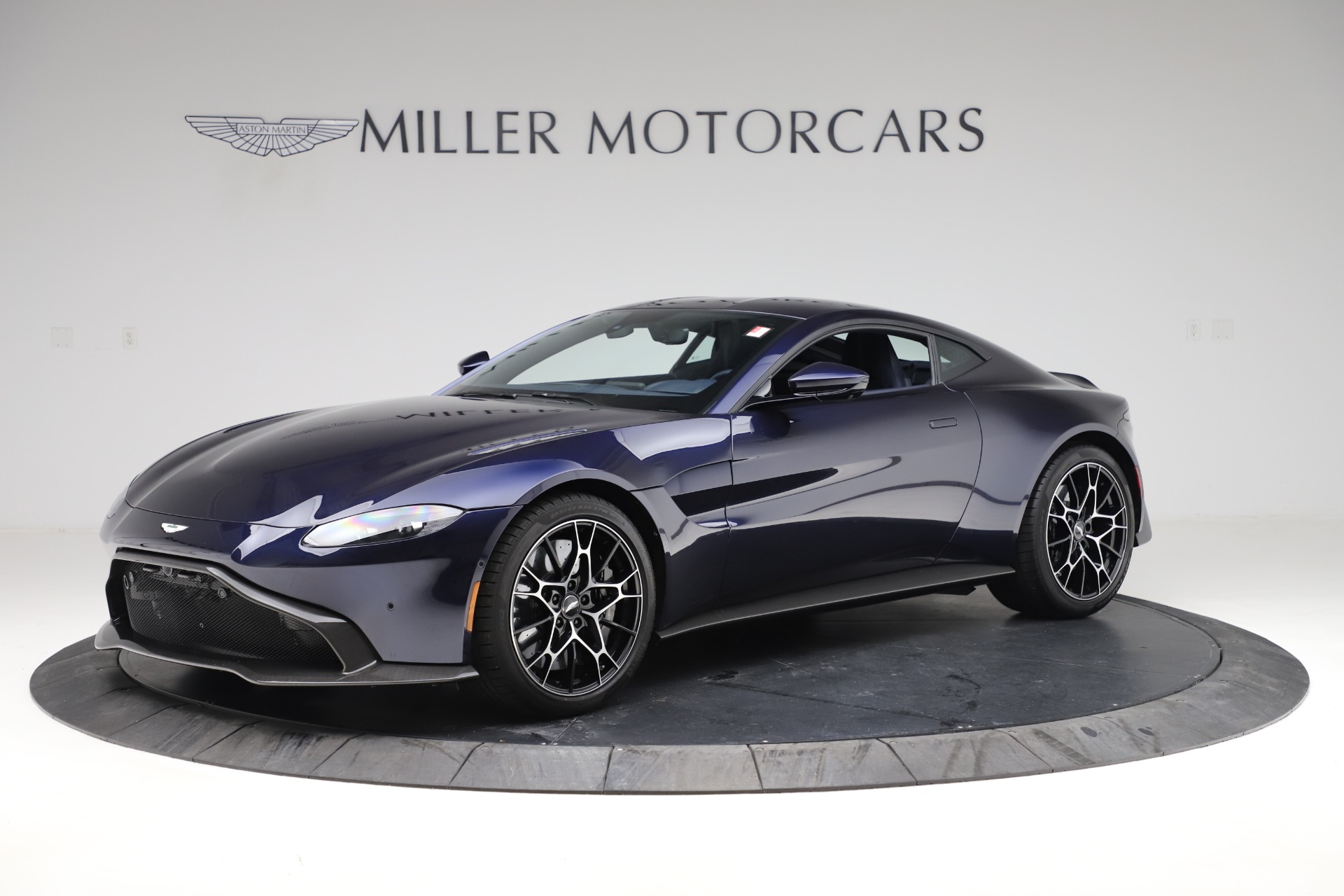New-2020-Aston-Martin-Vantage-AMR-Coupe
