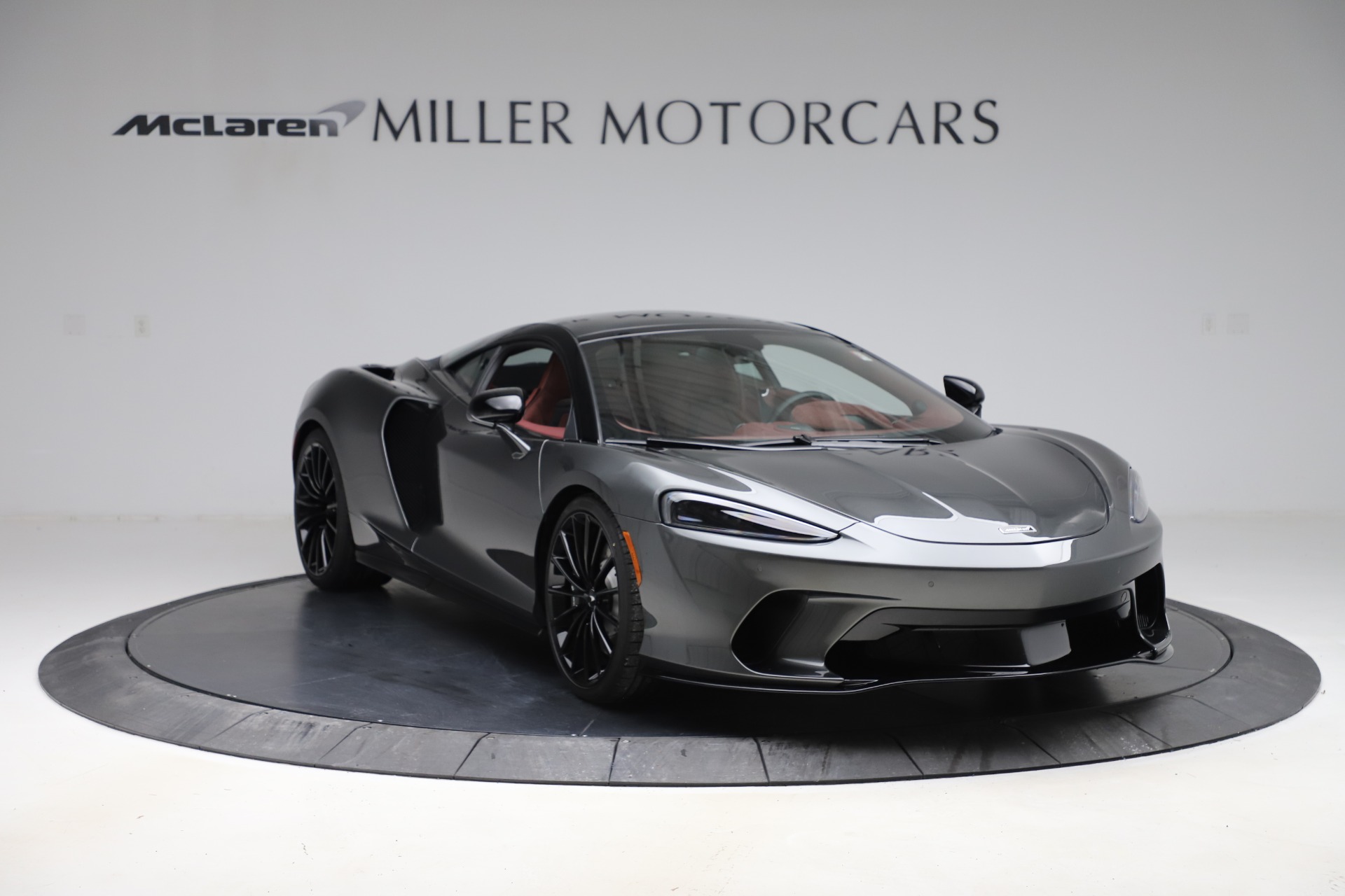 New-2020-McLaren-GT-Pioneer
