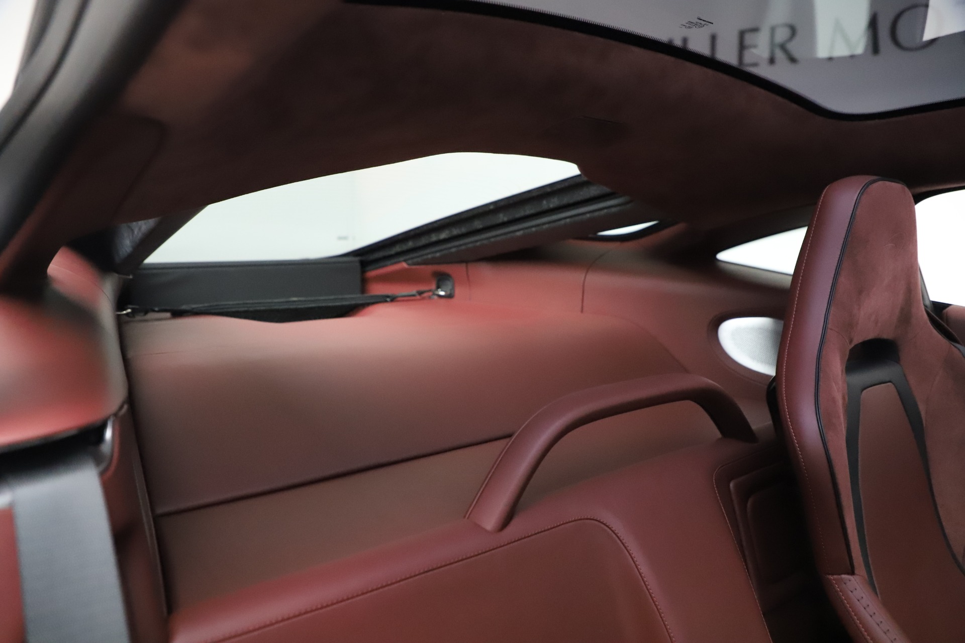 New-2020-McLaren-GT-Pioneer