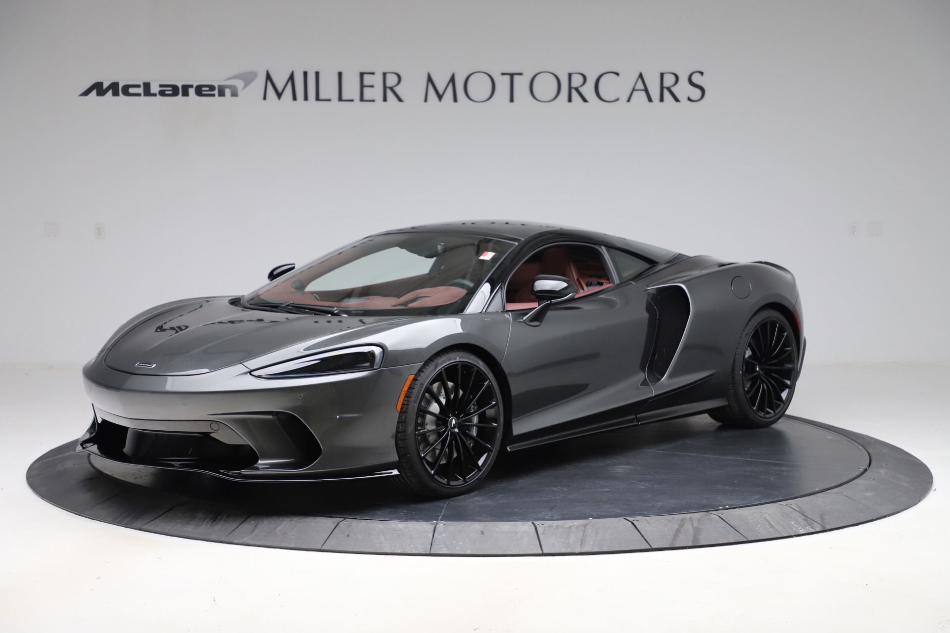 New-2020-McLaren-GT-Pioneer