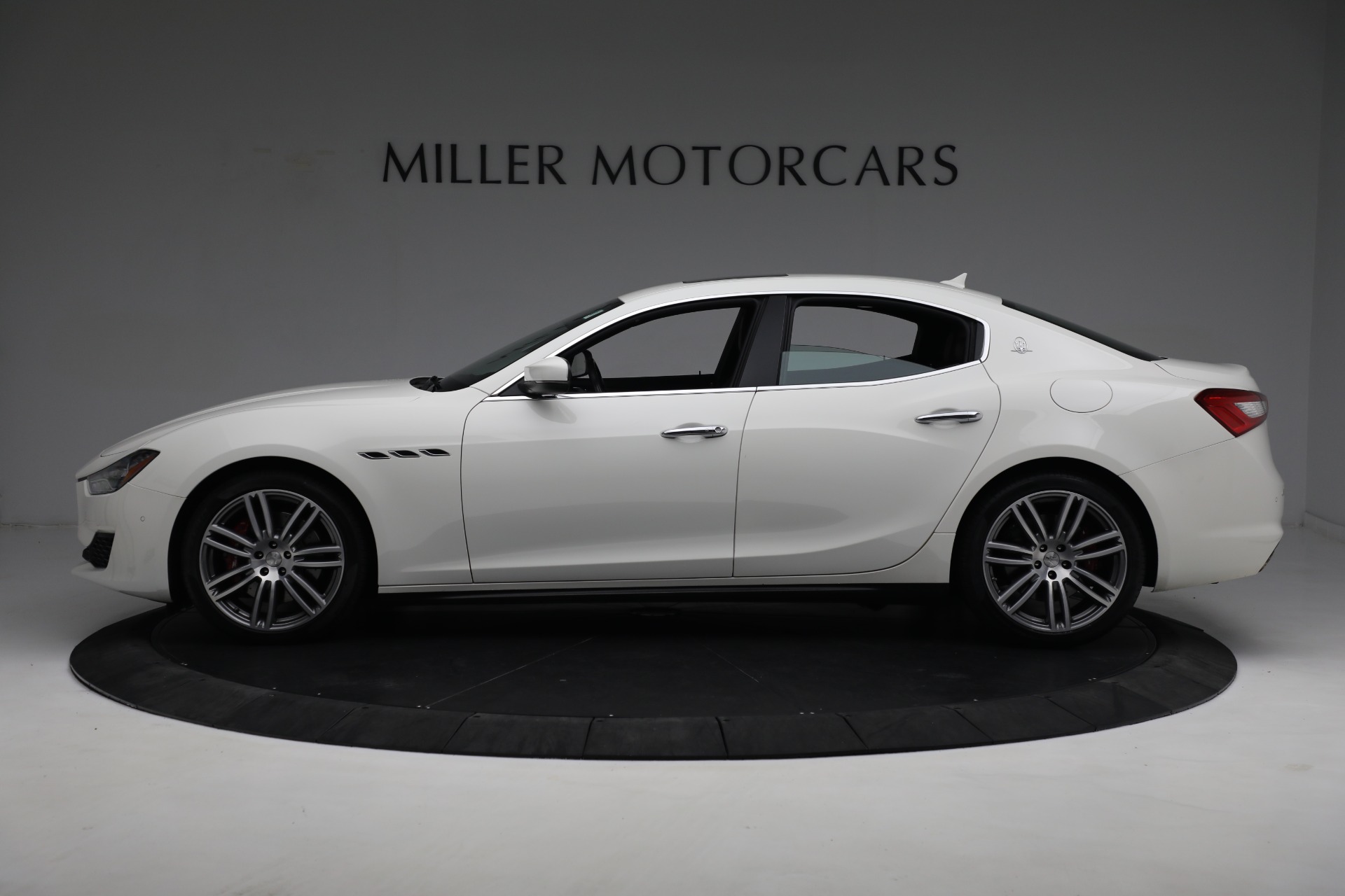 Used-2019-Maserati-Ghibli-S-Q4