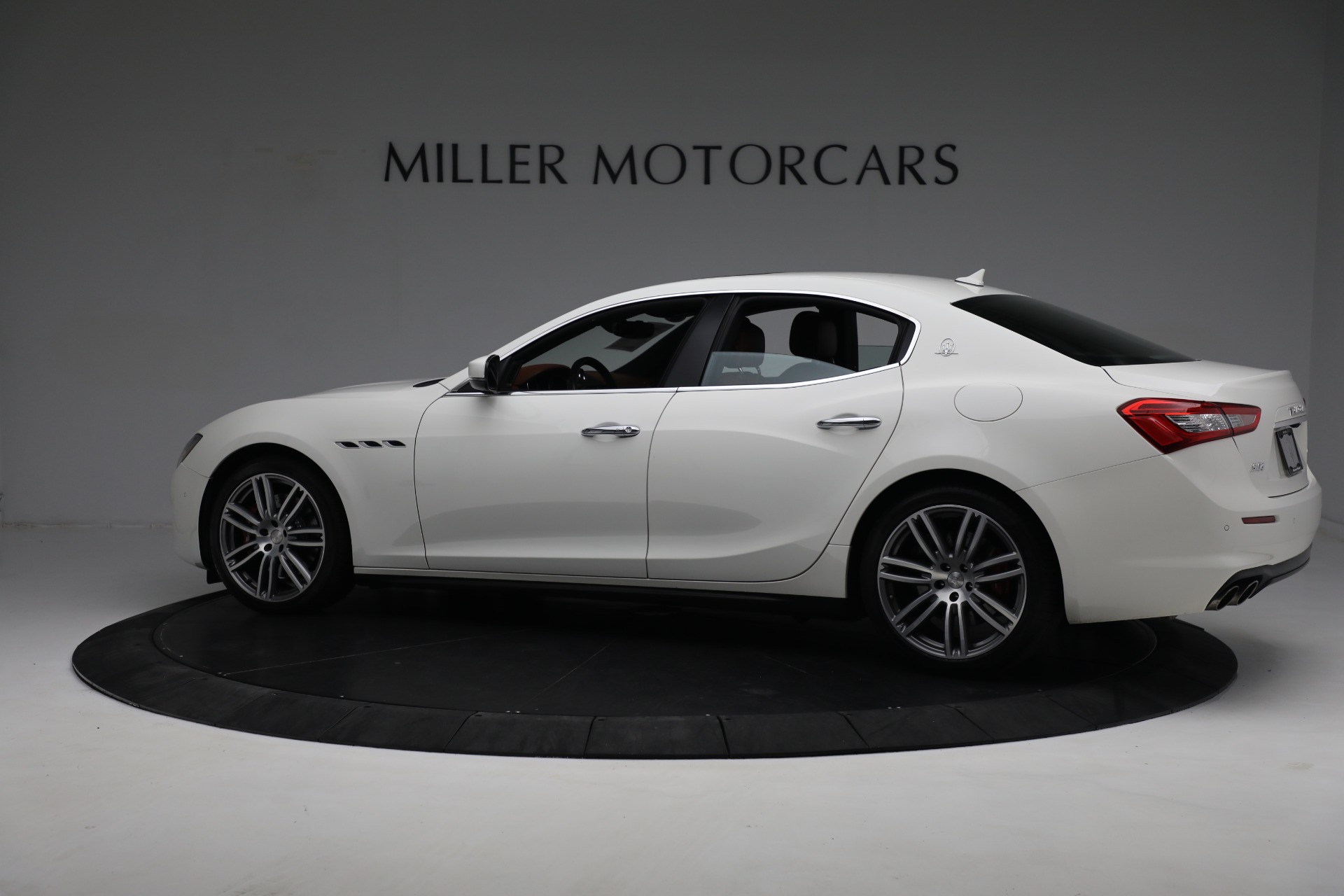 Used-2019-Maserati-Ghibli-S-Q4