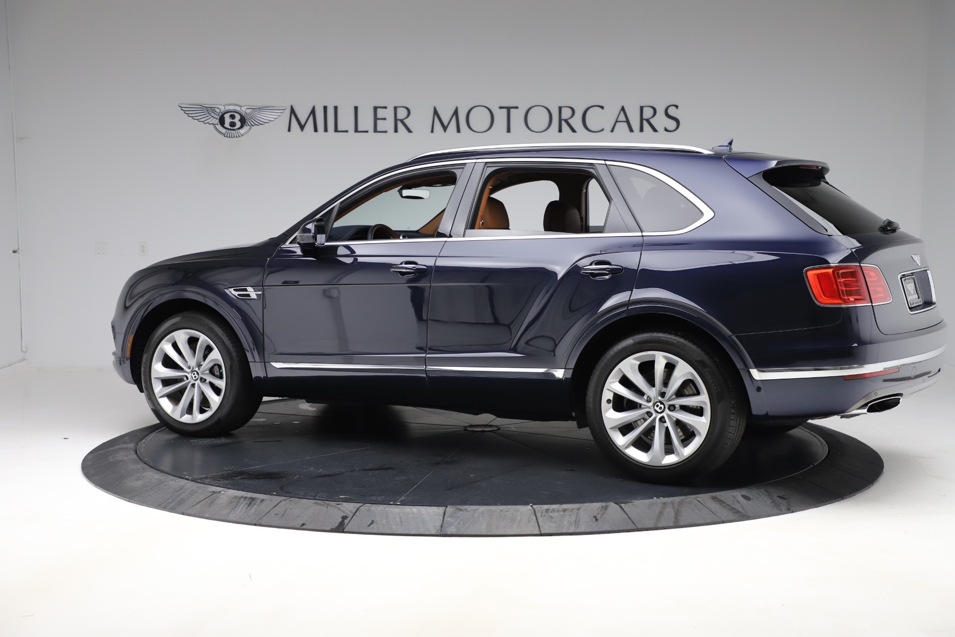Used-2017-Bentley-Bentayga-W12