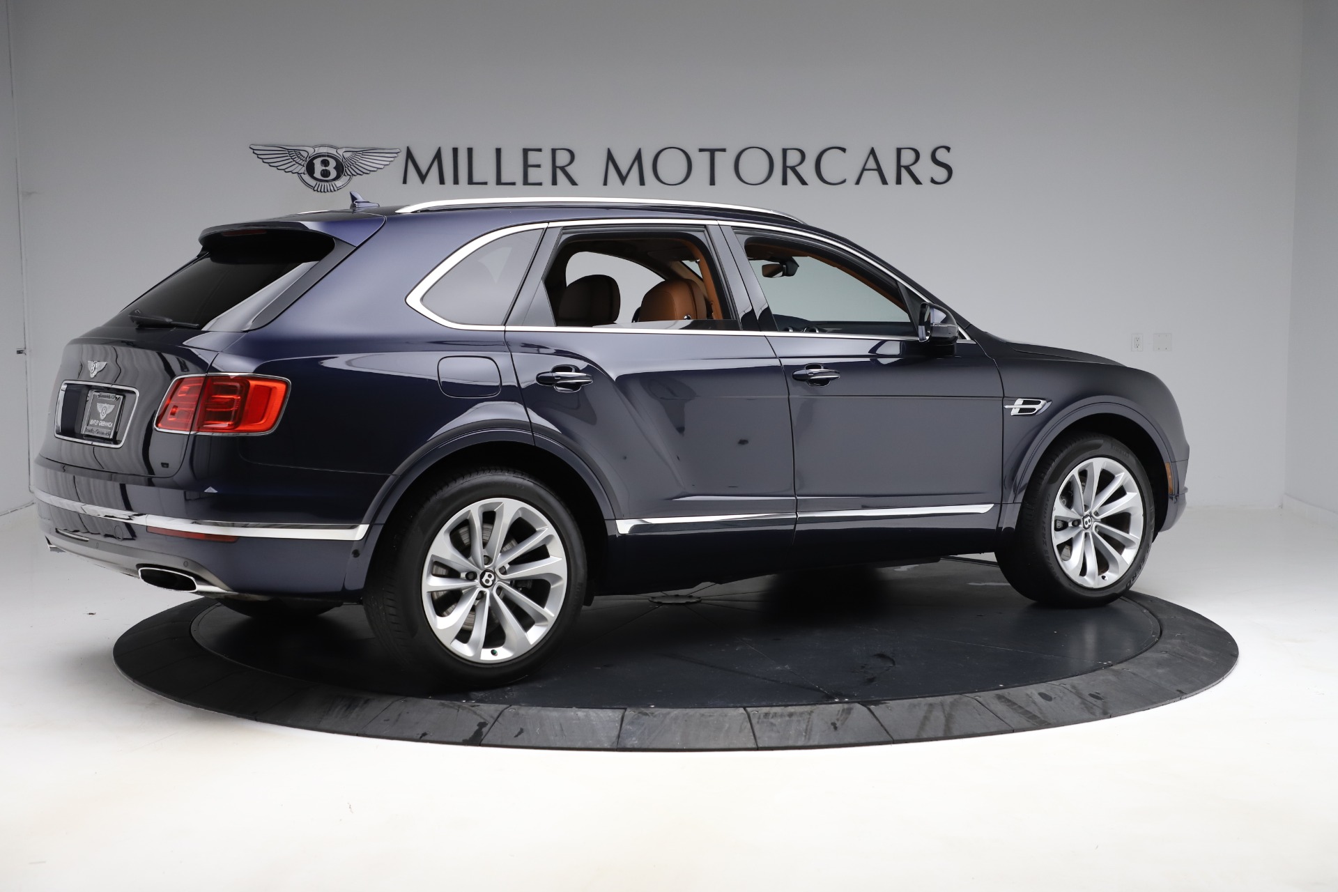 Used-2017-Bentley-Bentayga-W12