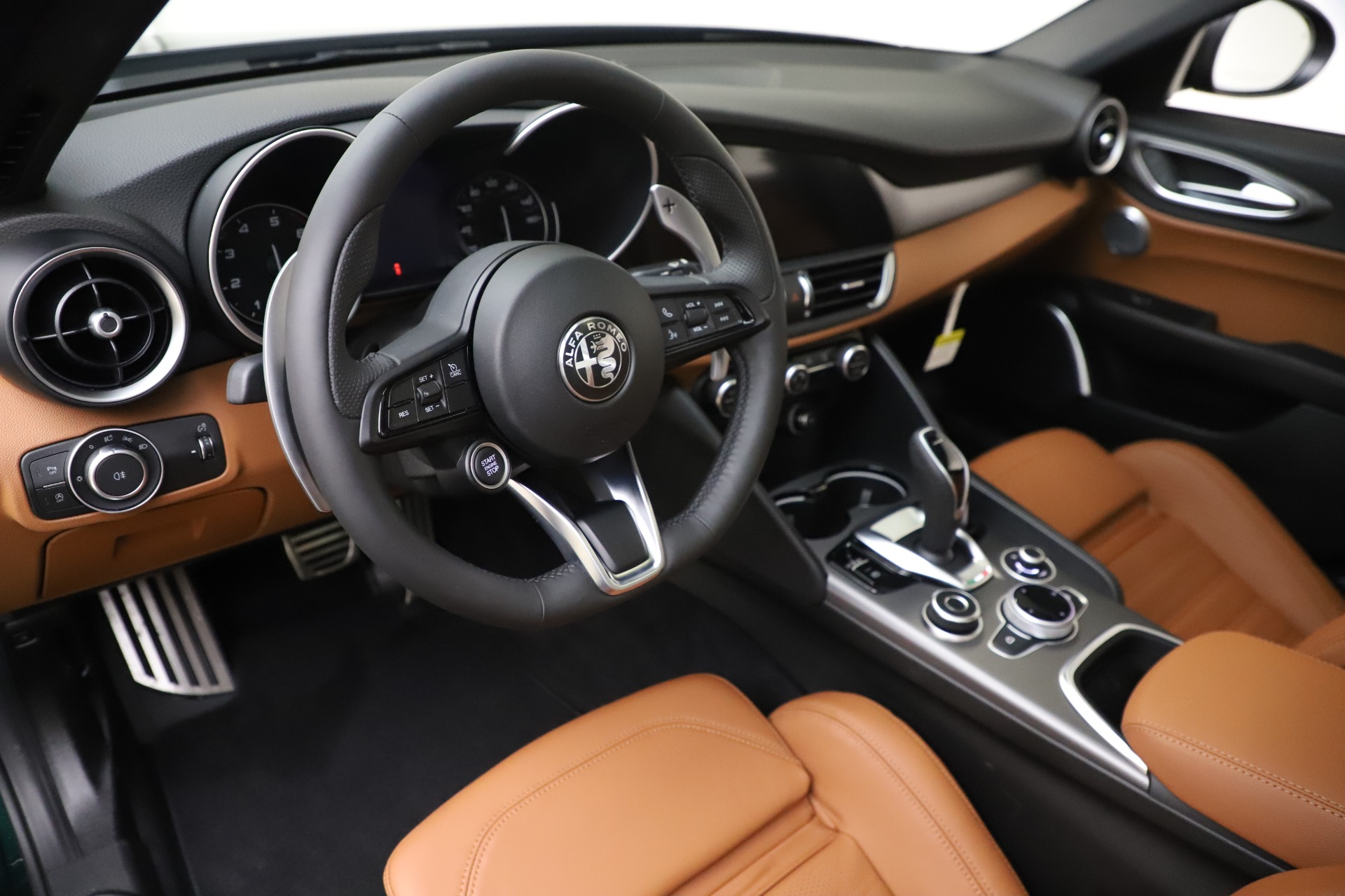 New-2020-Alfa-Romeo-Giulia-Ti-Sport-Q4