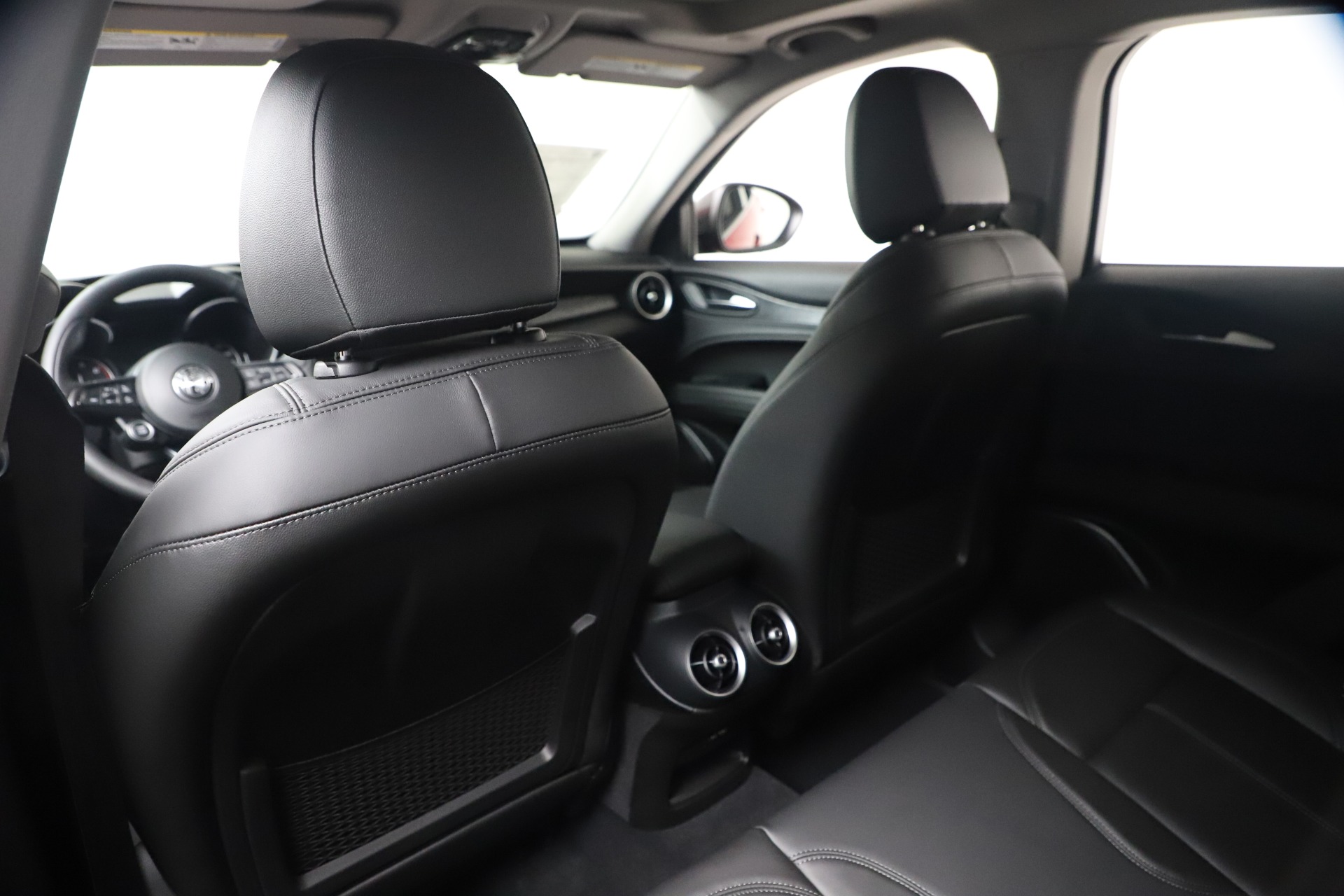 New-2020-Alfa-Romeo-Stelvio-Q4