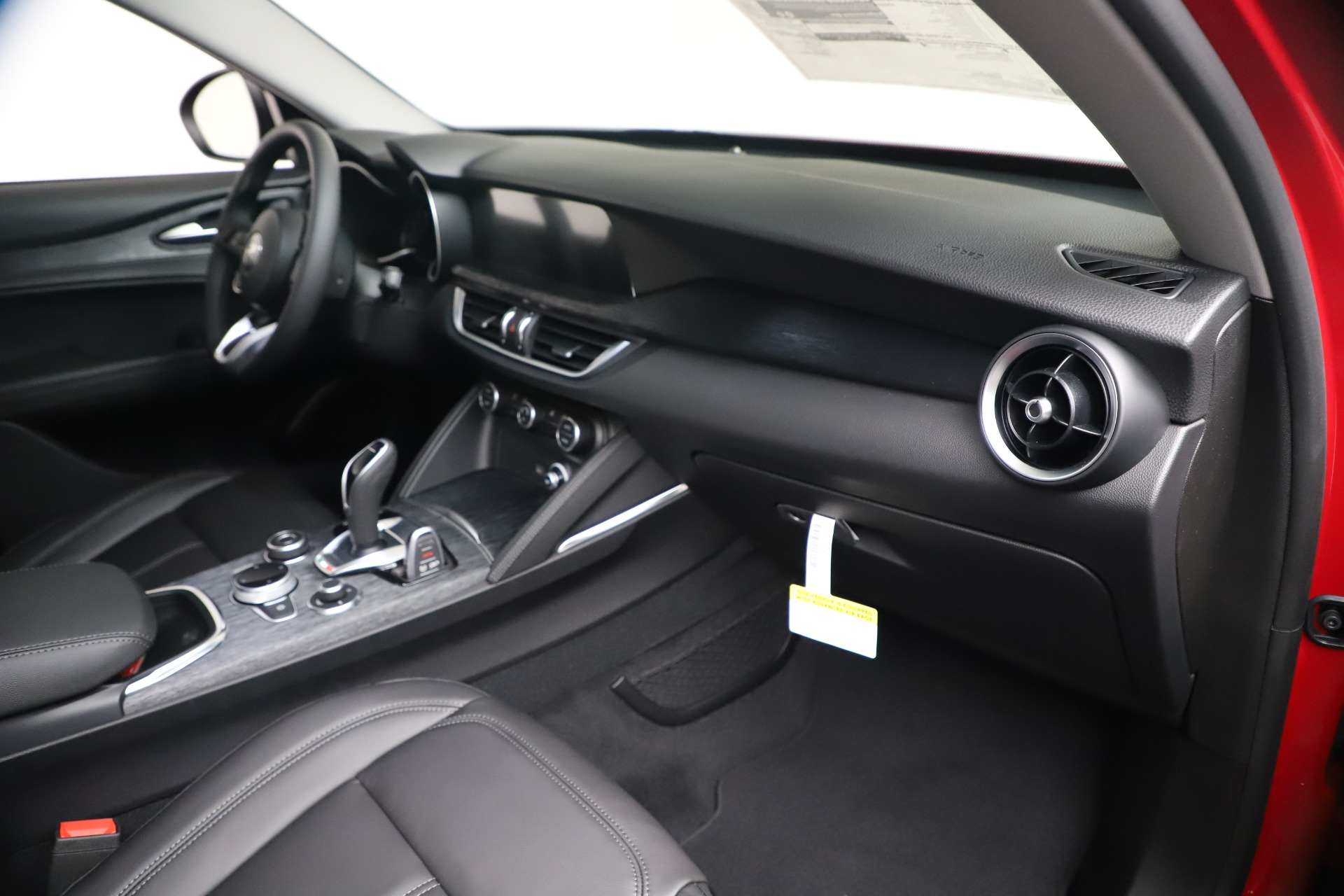 New-2020-Alfa-Romeo-Stelvio-Q4