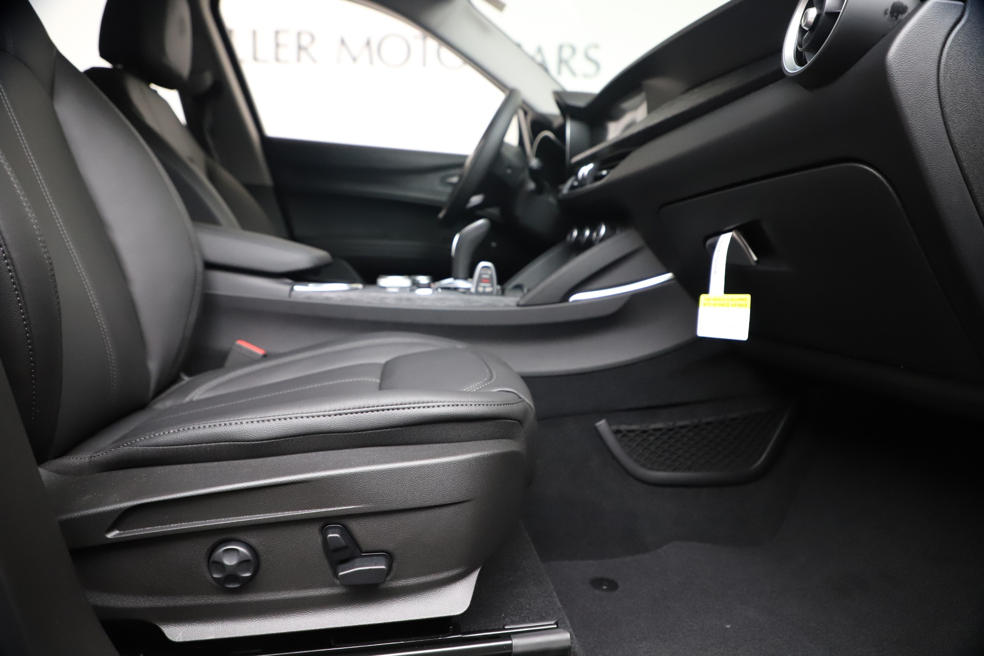 New-2020-Alfa-Romeo-Stelvio-Q4