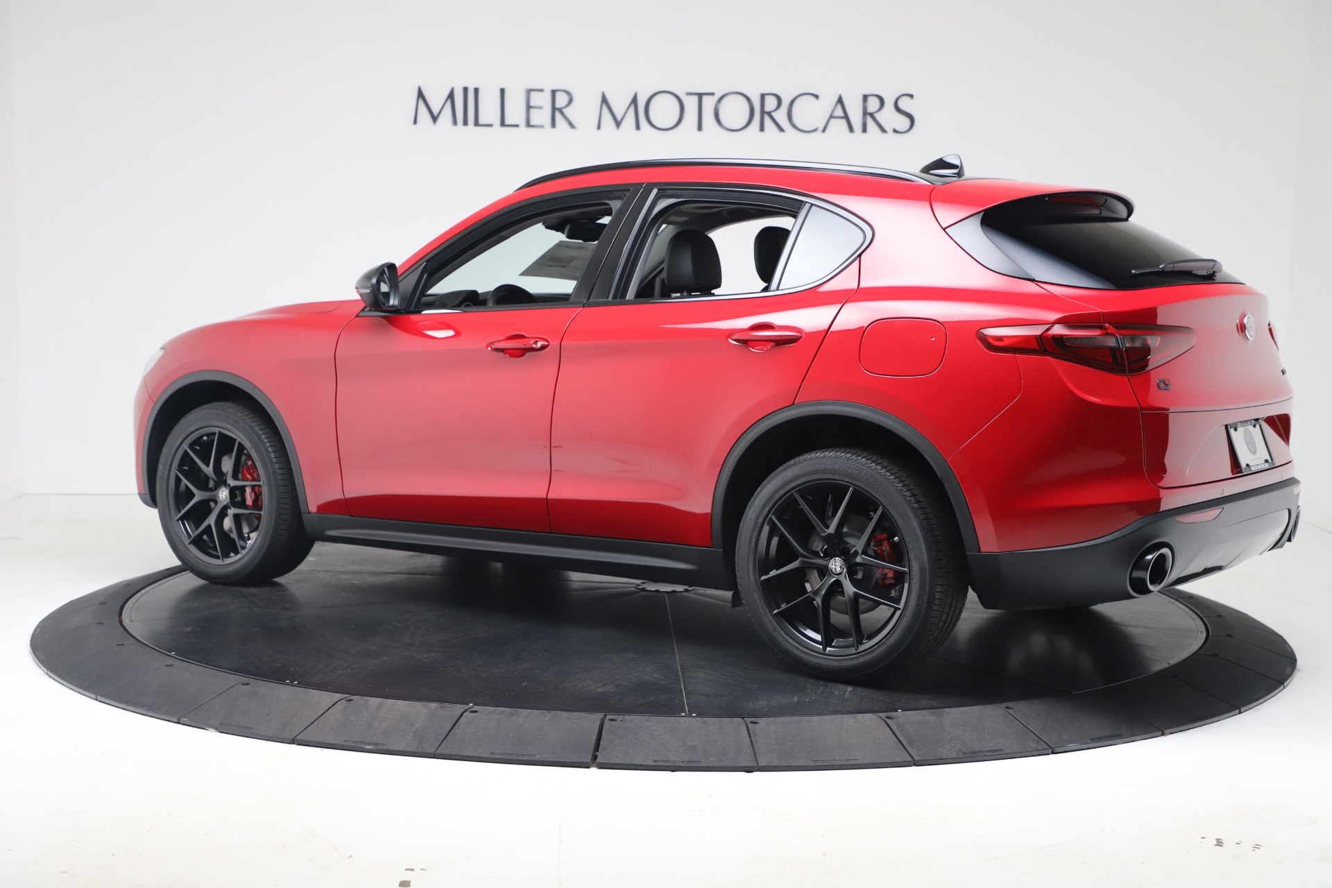New-2020-Alfa-Romeo-Stelvio-Q4