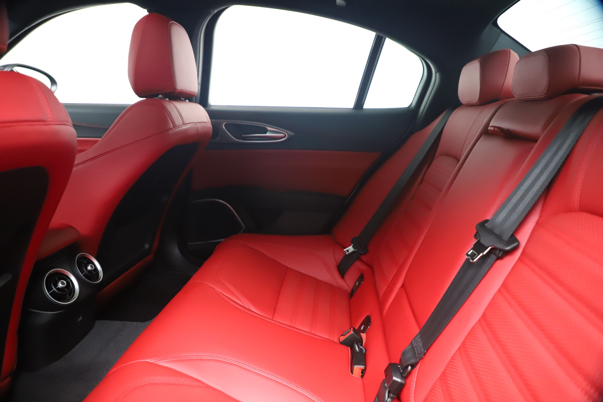 New-2020-Alfa-Romeo-Giulia-Ti-Sport-Q4