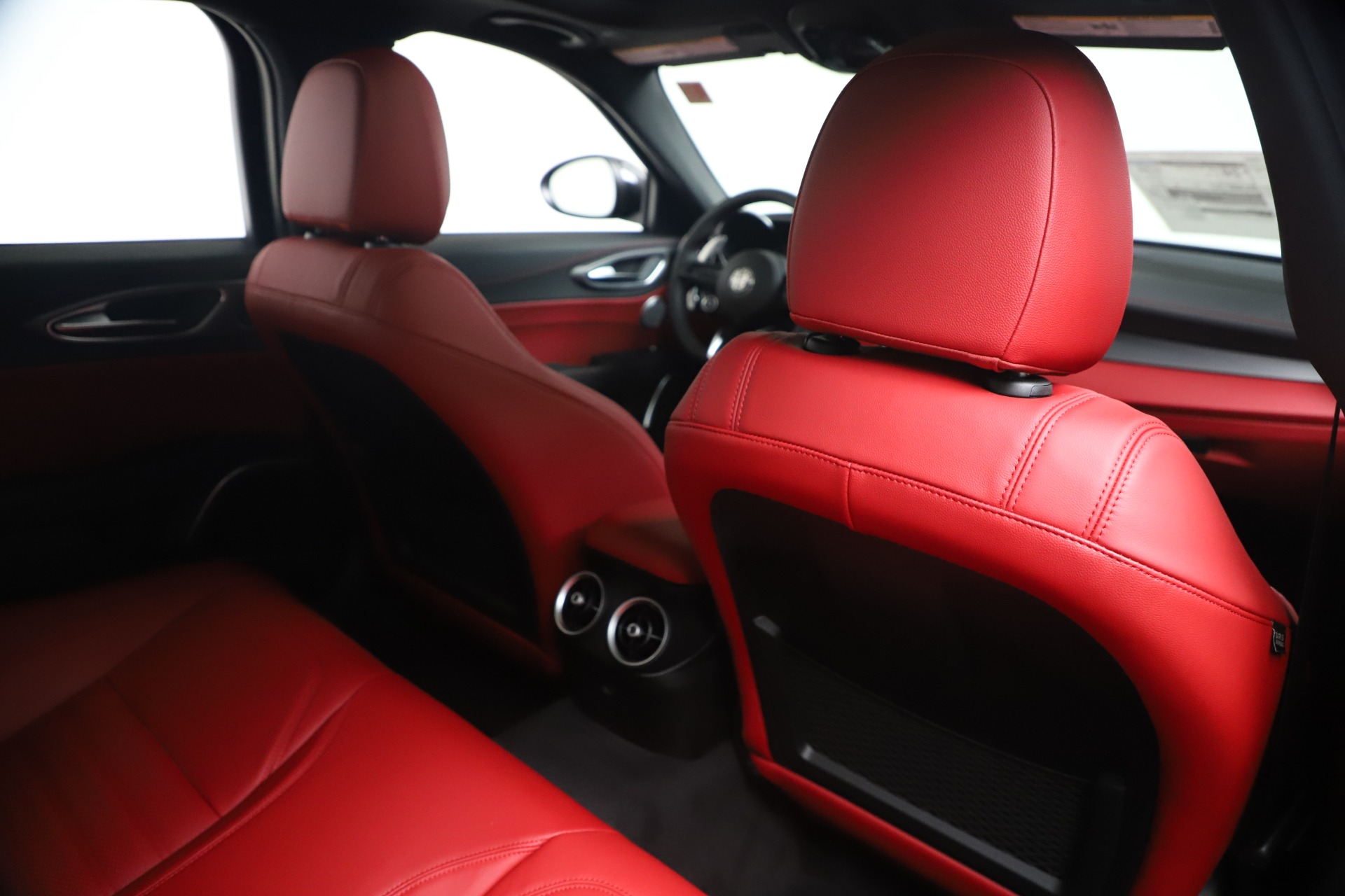 New-2020-Alfa-Romeo-Giulia-Ti-Sport-Q4