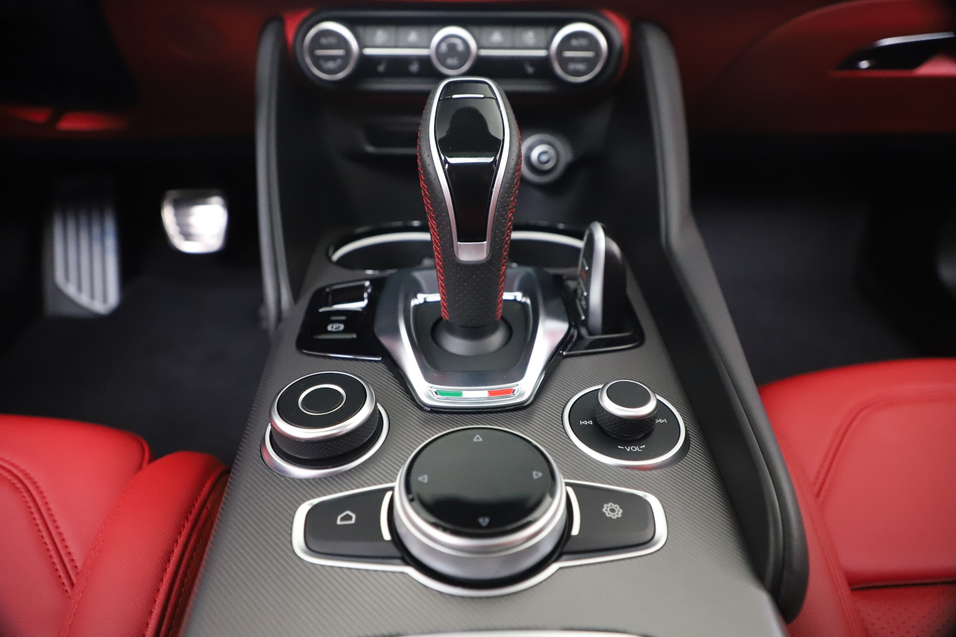 New-2020-Alfa-Romeo-Giulia-Ti-Sport-Q4