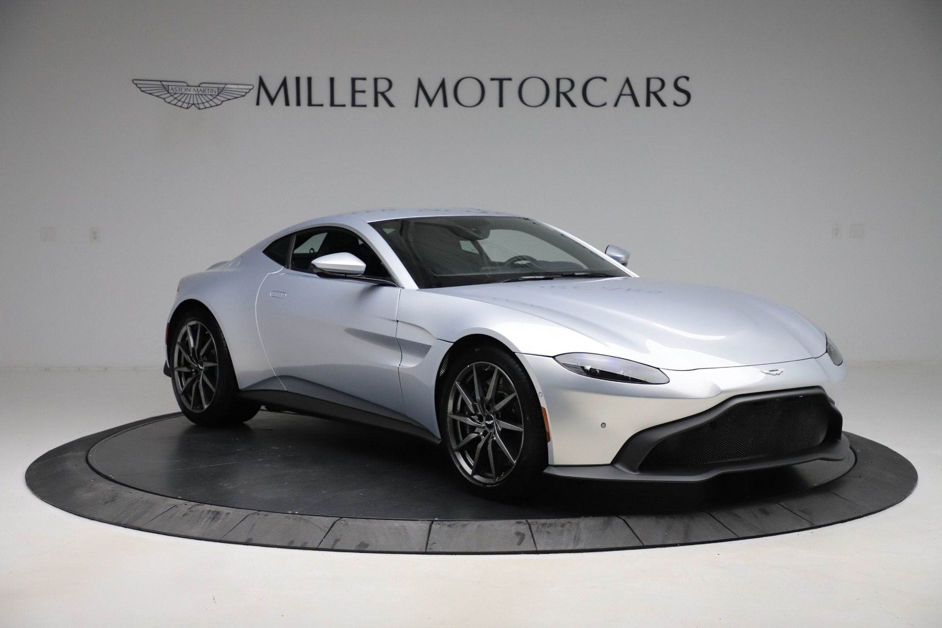 New-2020-Aston-Martin-Vantage-Coupe