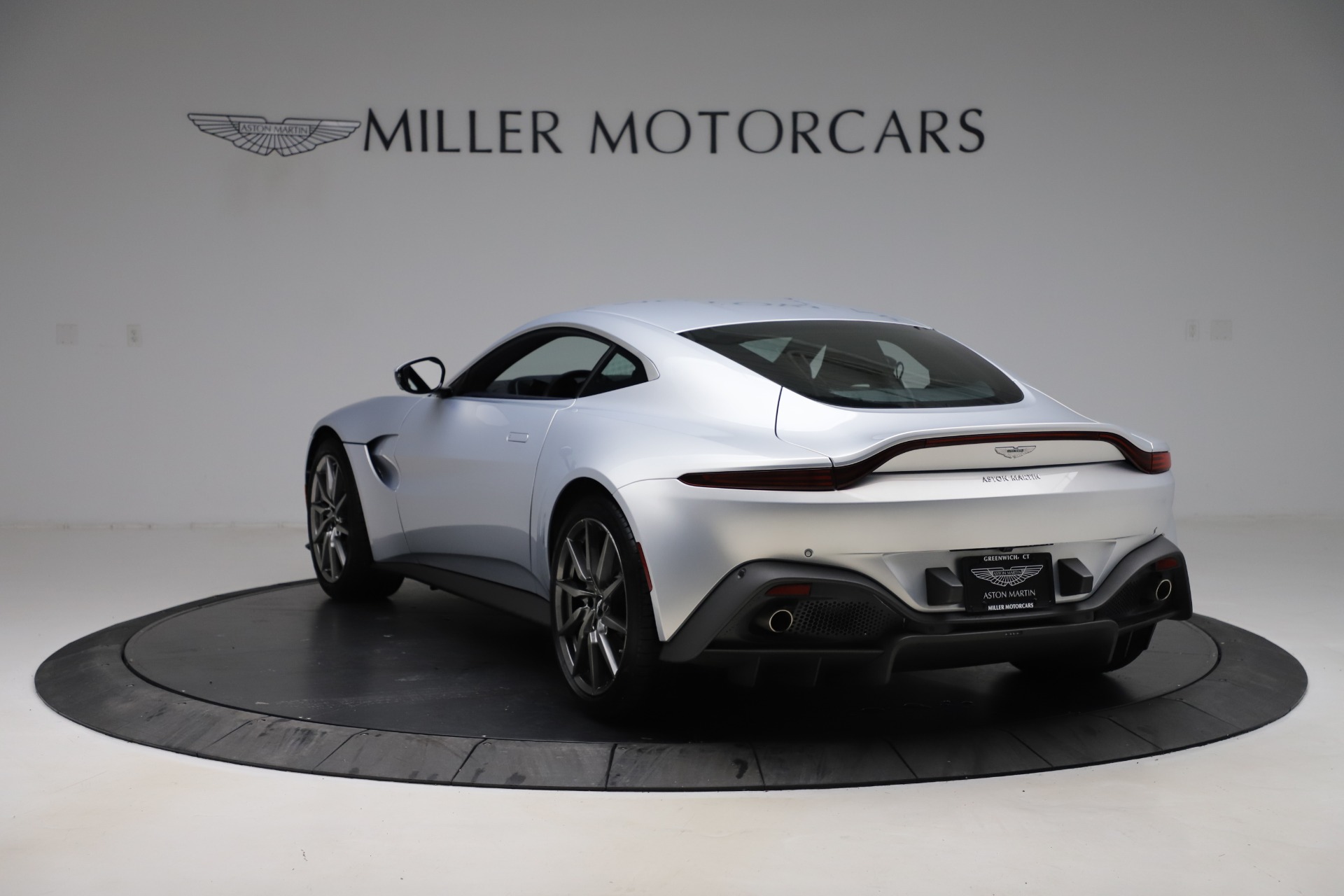 New-2020-Aston-Martin-Vantage-Coupe