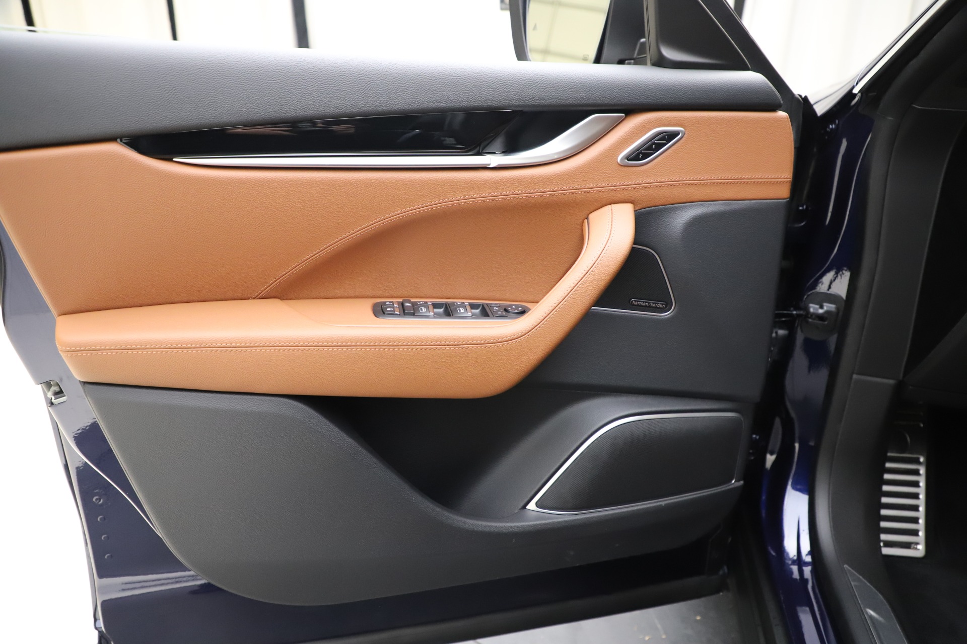 New-2020-Maserati-Levante-Q4-GranSport