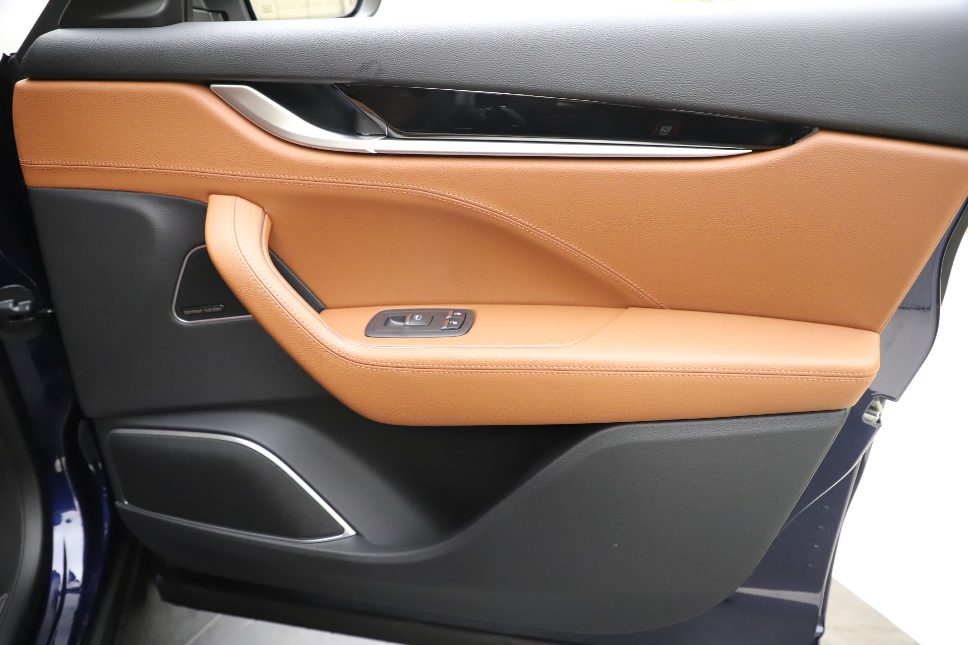 New-2020-Maserati-Levante-Q4-GranSport