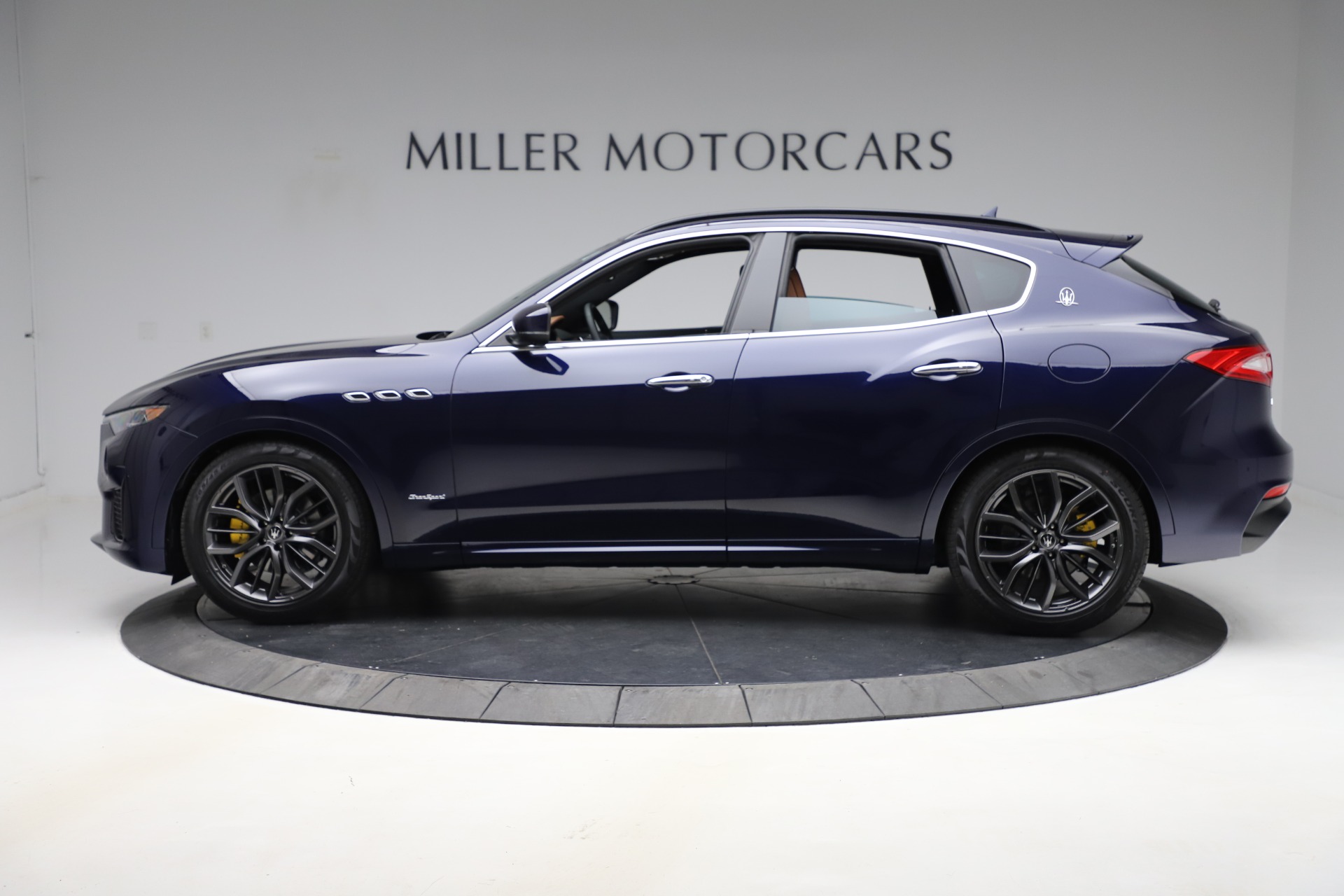New-2020-Maserati-Levante-Q4-GranSport