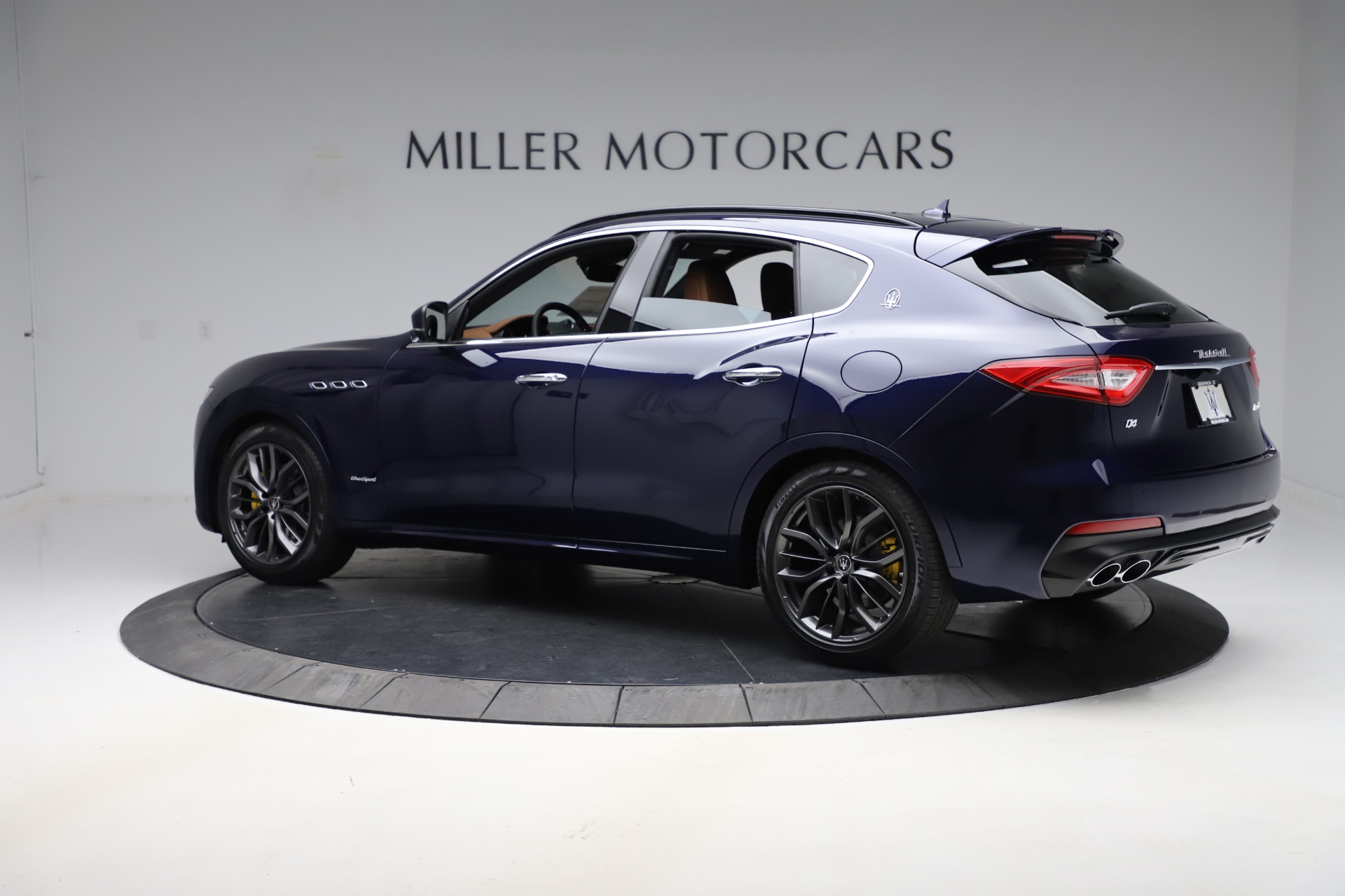 New-2020-Maserati-Levante-Q4-GranSport
