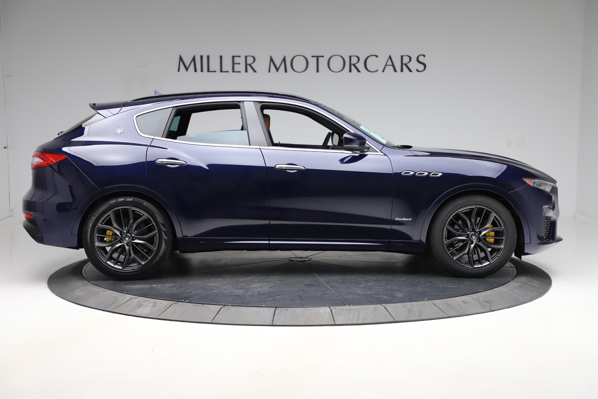 New-2020-Maserati-Levante-Q4-GranSport