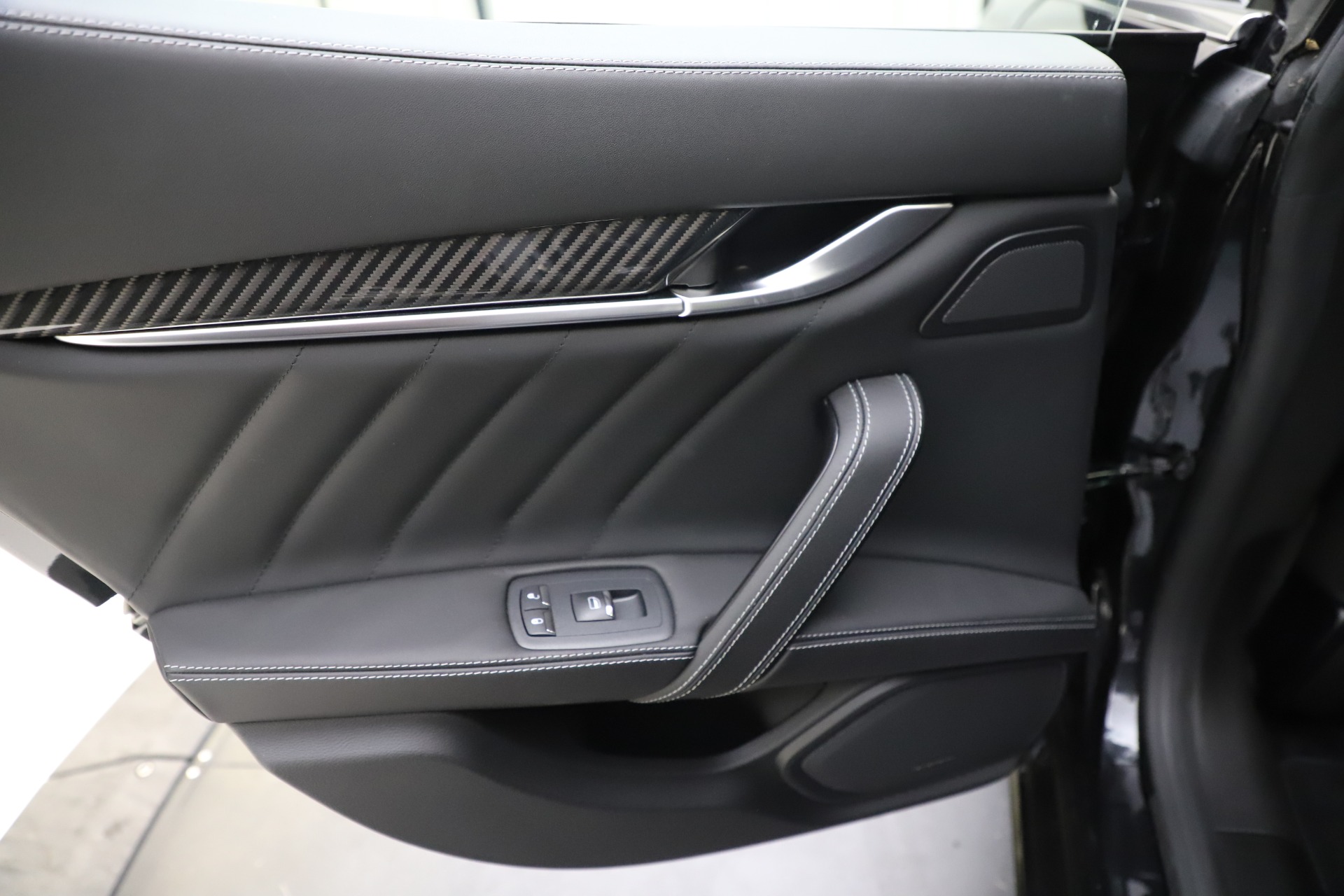 New-2020-Maserati-Ghibli-S-Q4-GranSport