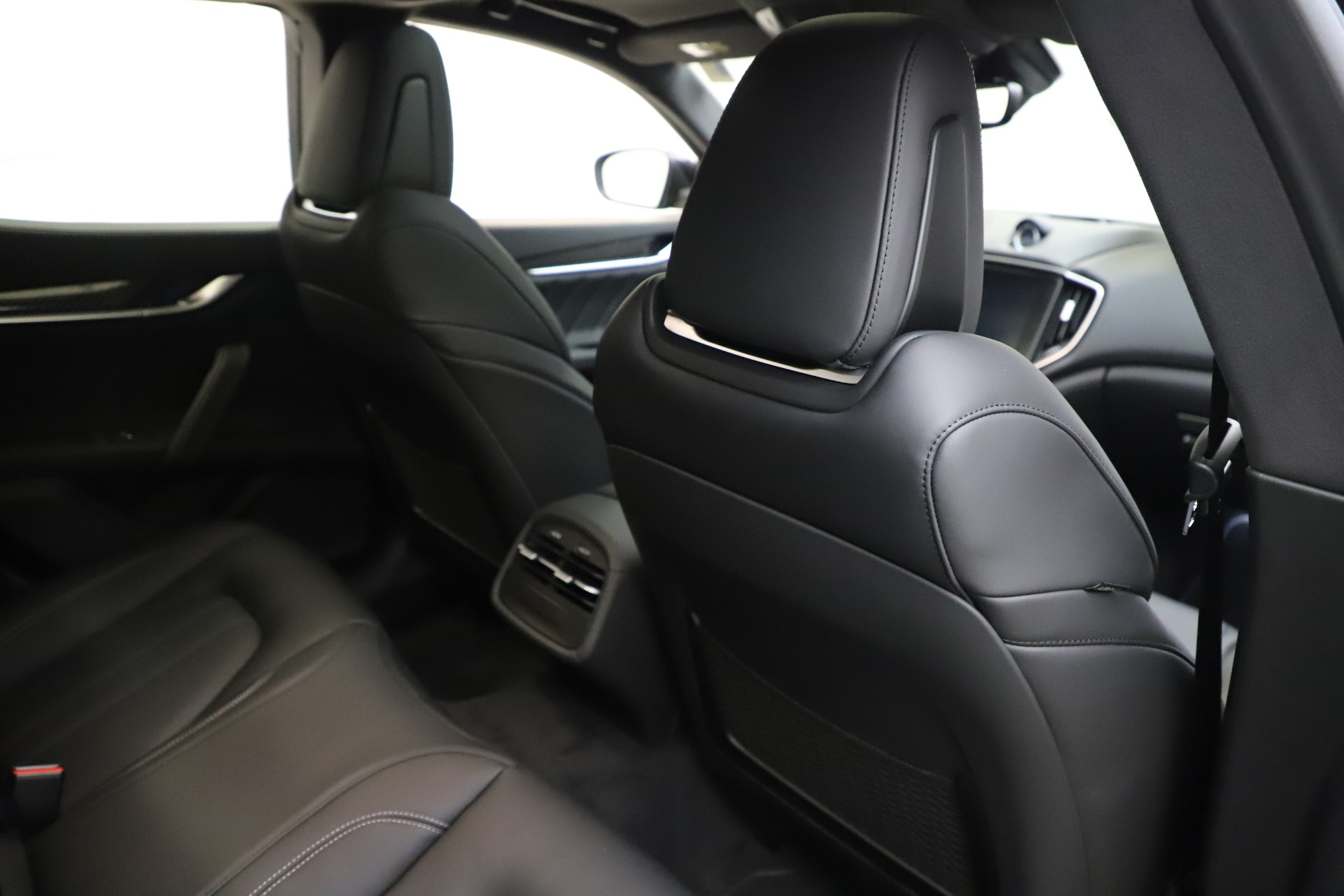 New-2020-Maserati-Ghibli-S-Q4-GranSport