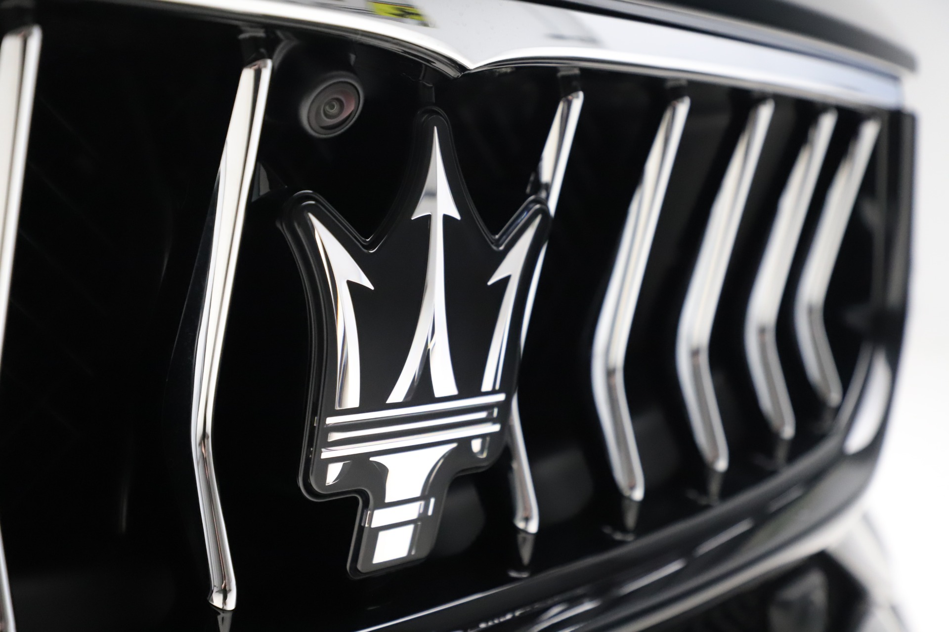 New-2020-Maserati-Ghibli-S-Q4-GranSport