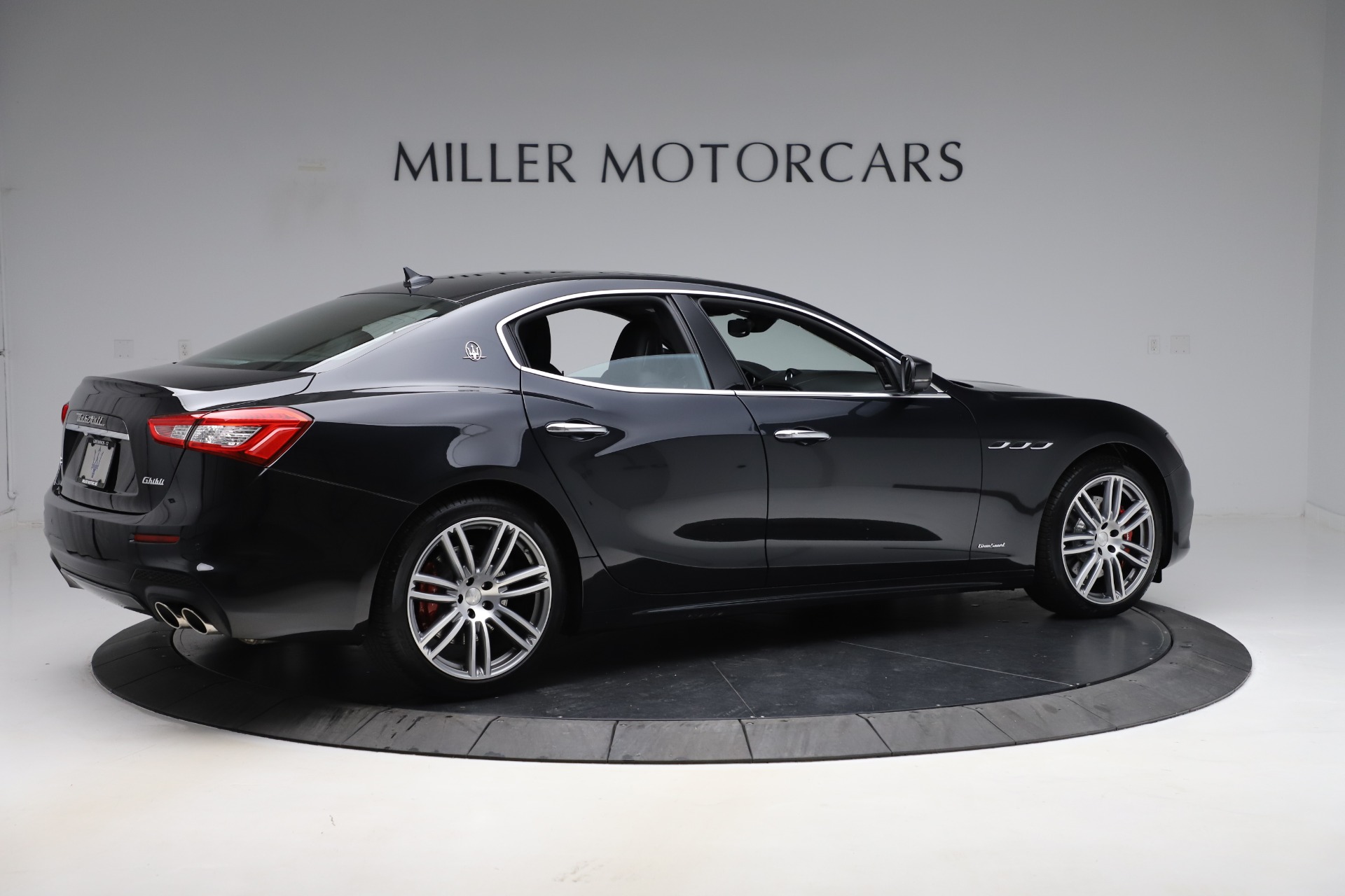 New-2020-Maserati-Ghibli-S-Q4-GranSport