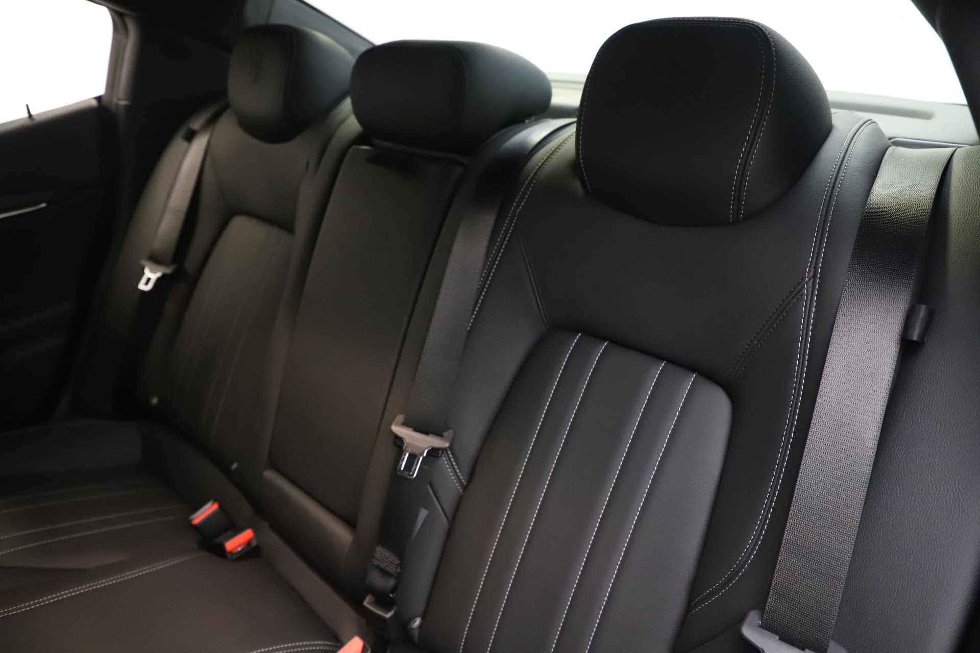 New-2019-Maserati-Ghibli-S-Q4