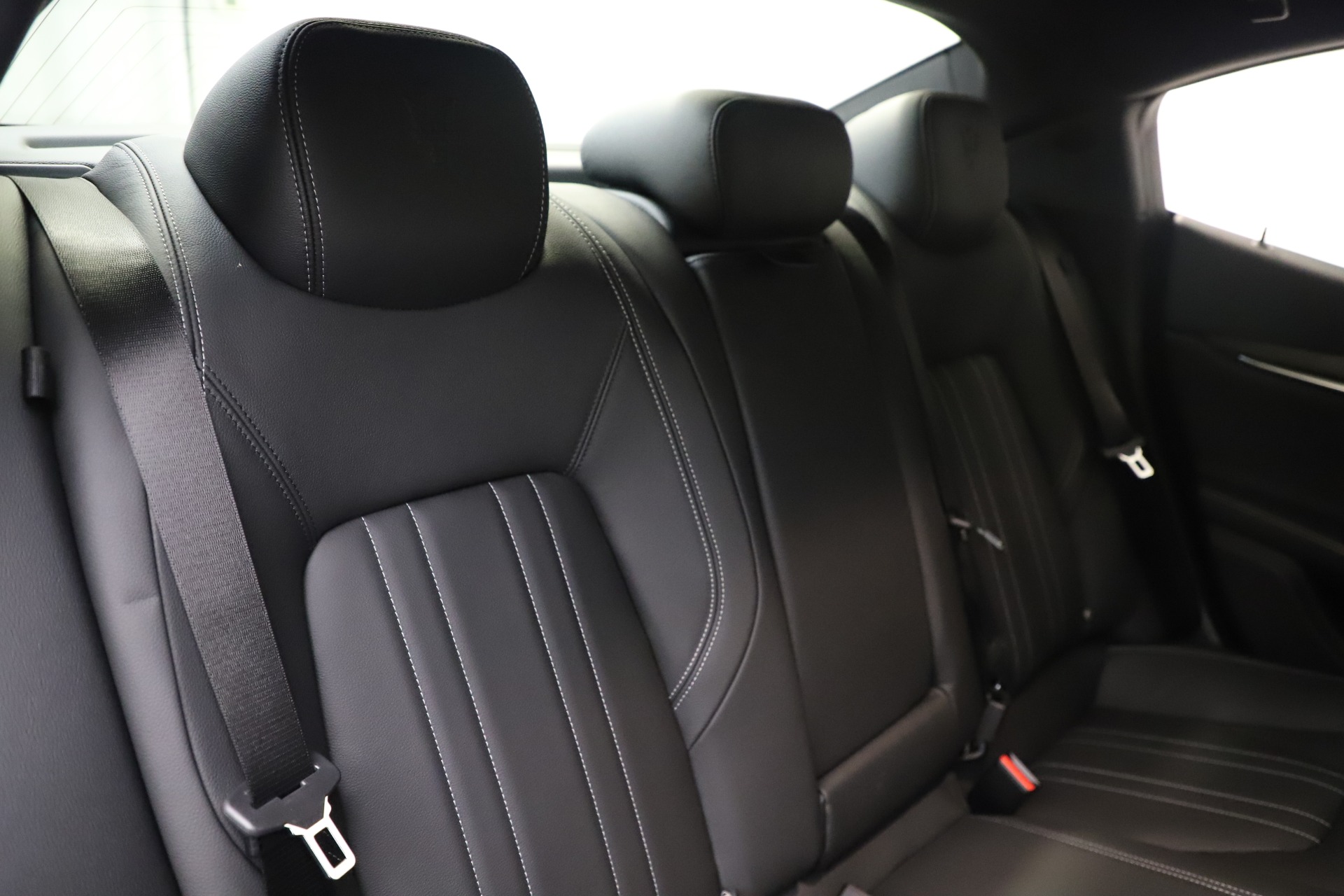 New-2019-Maserati-Ghibli-S-Q4