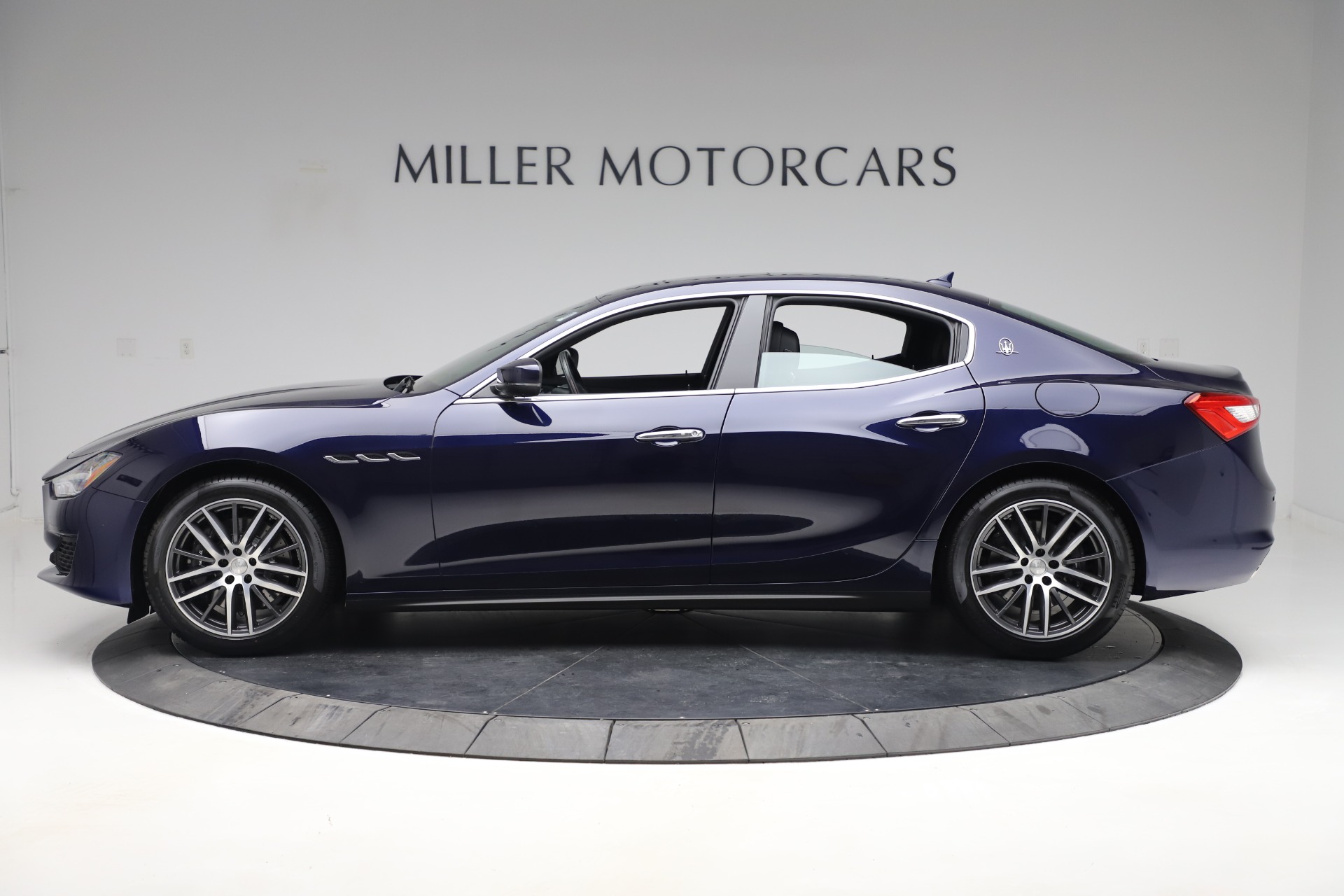 New-2019-Maserati-Ghibli-S-Q4