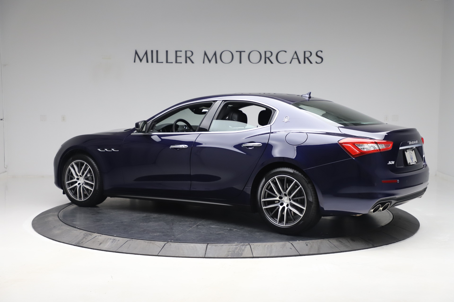 New-2019-Maserati-Ghibli-S-Q4