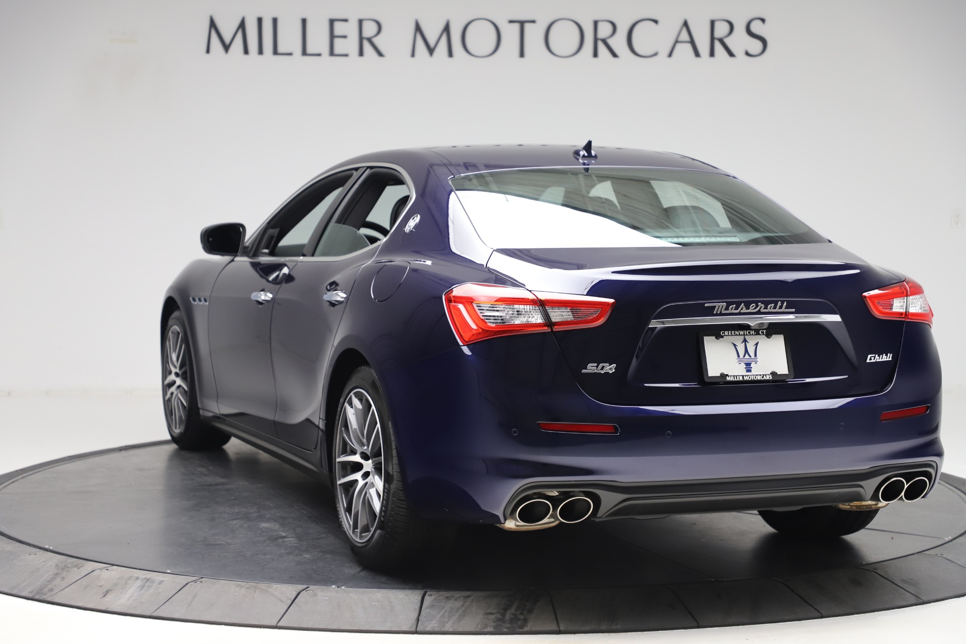 New-2019-Maserati-Ghibli-S-Q4