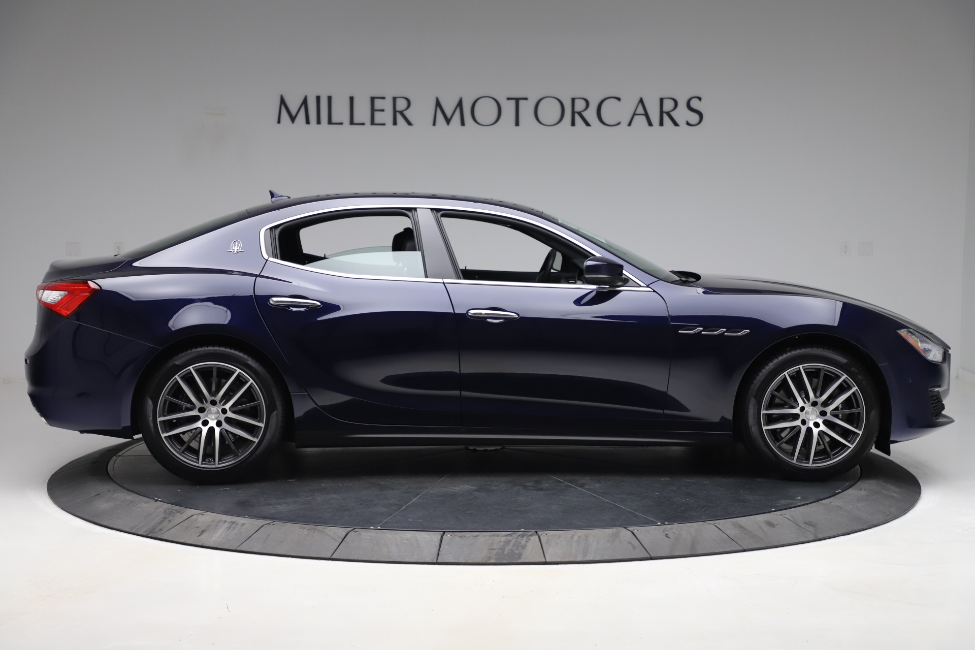 New-2019-Maserati-Ghibli-S-Q4