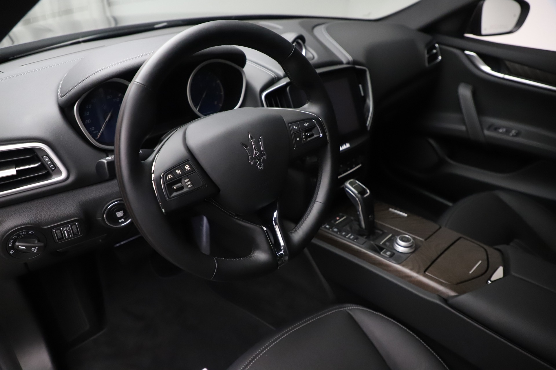 New-2019-Maserati-Ghibli-S-Q4