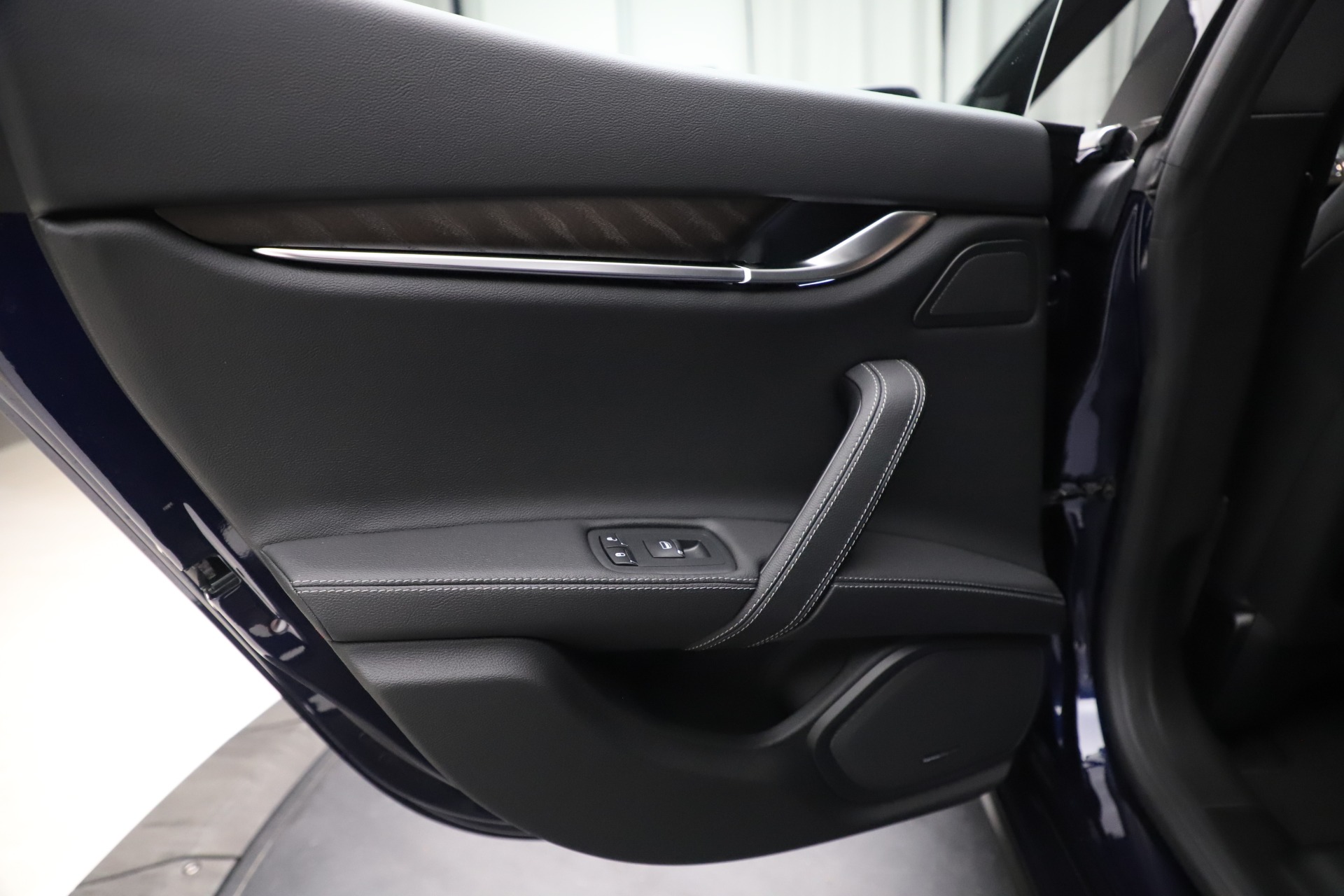 New-2019-Maserati-Ghibli-S-Q4