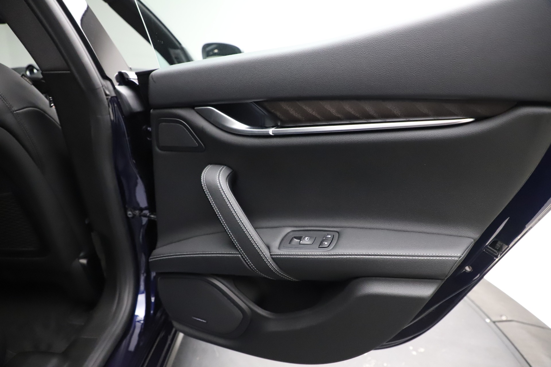 New-2019-Maserati-Ghibli-S-Q4