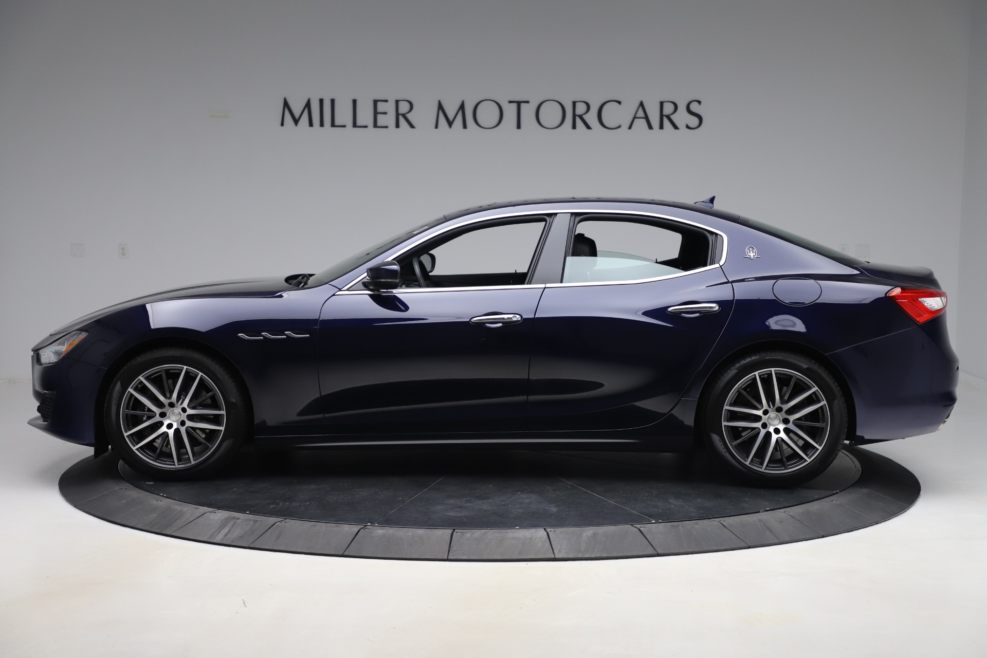 New-2019-Maserati-Ghibli-S-Q4