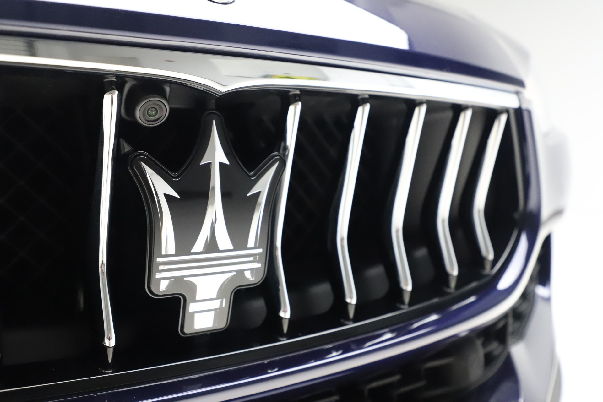 New-2019-Maserati-Ghibli-S-Q4